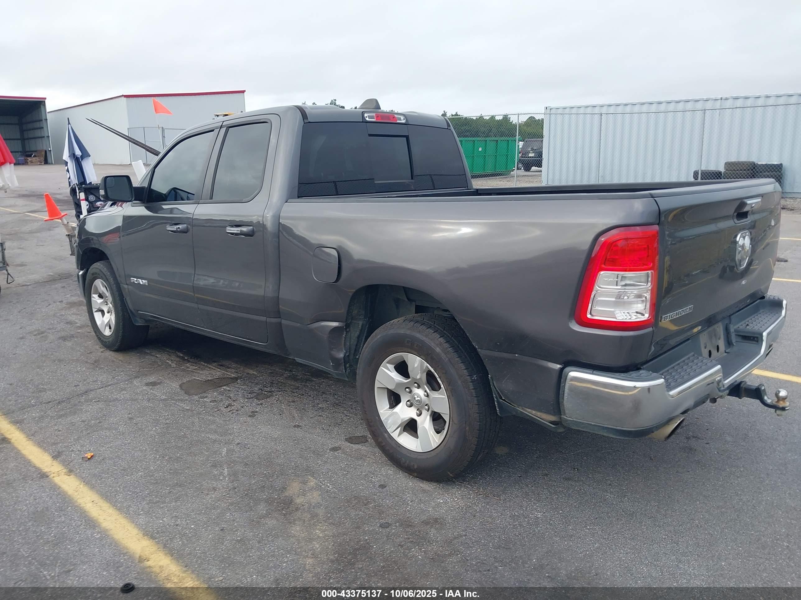 RAM 1500 image 3