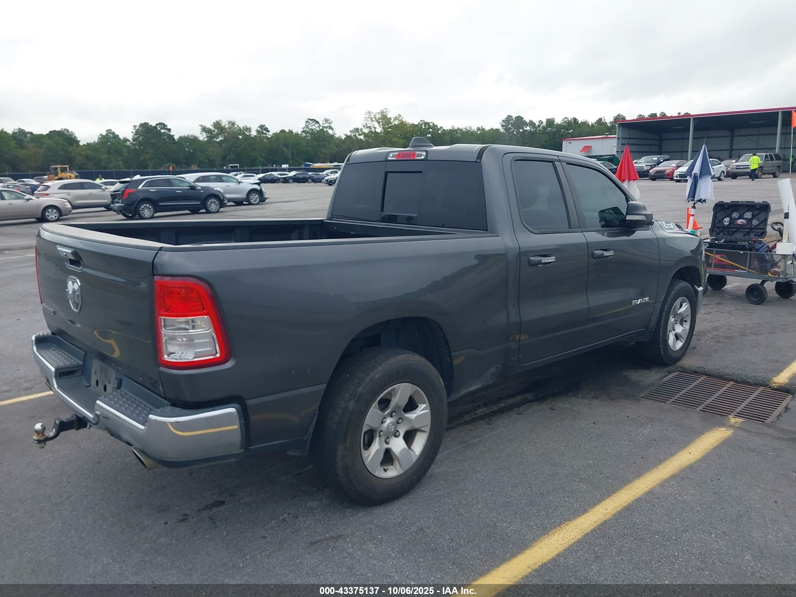 RAM 1500 image 4