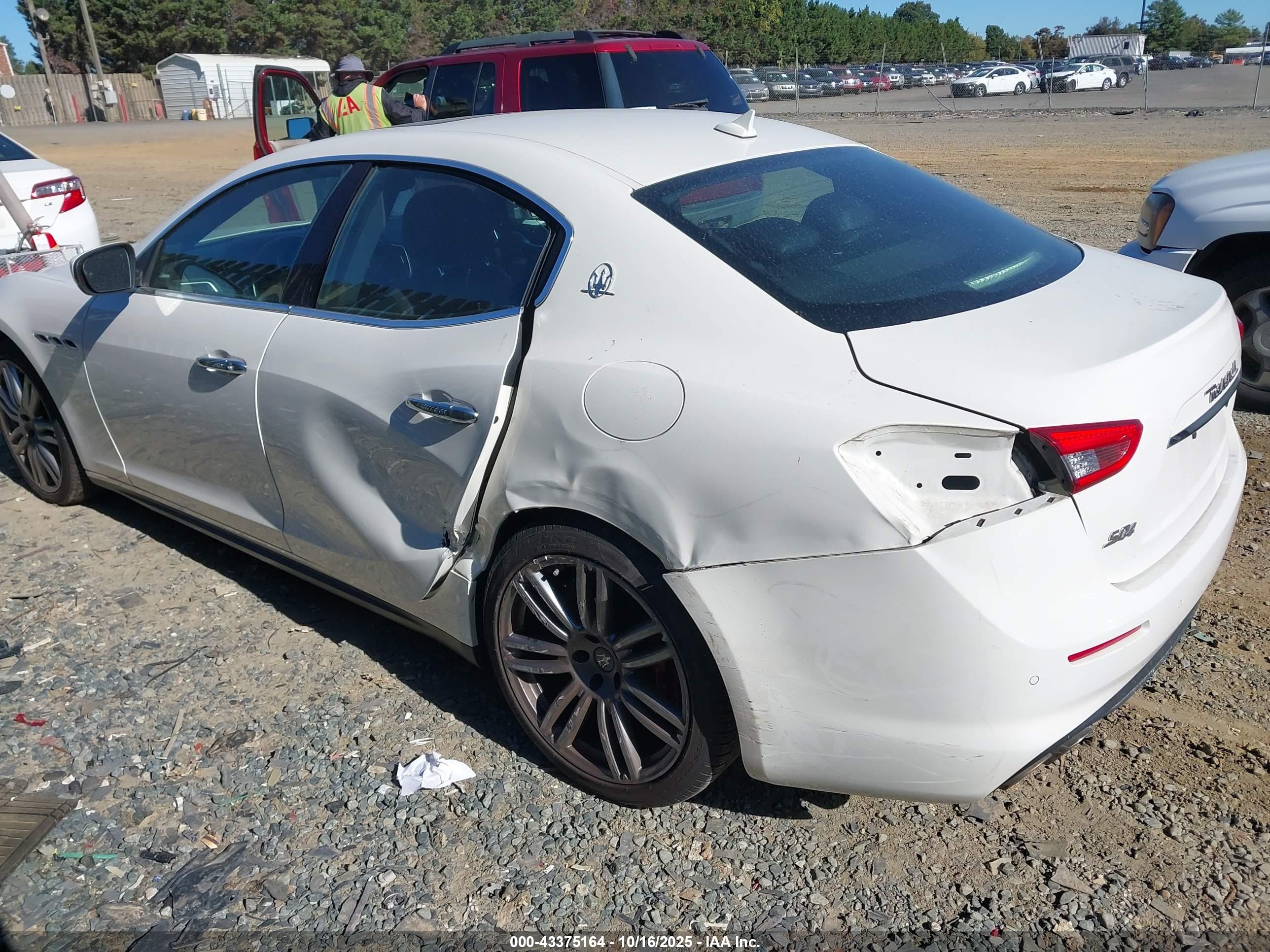 MASERATI GHIBLI image 3
