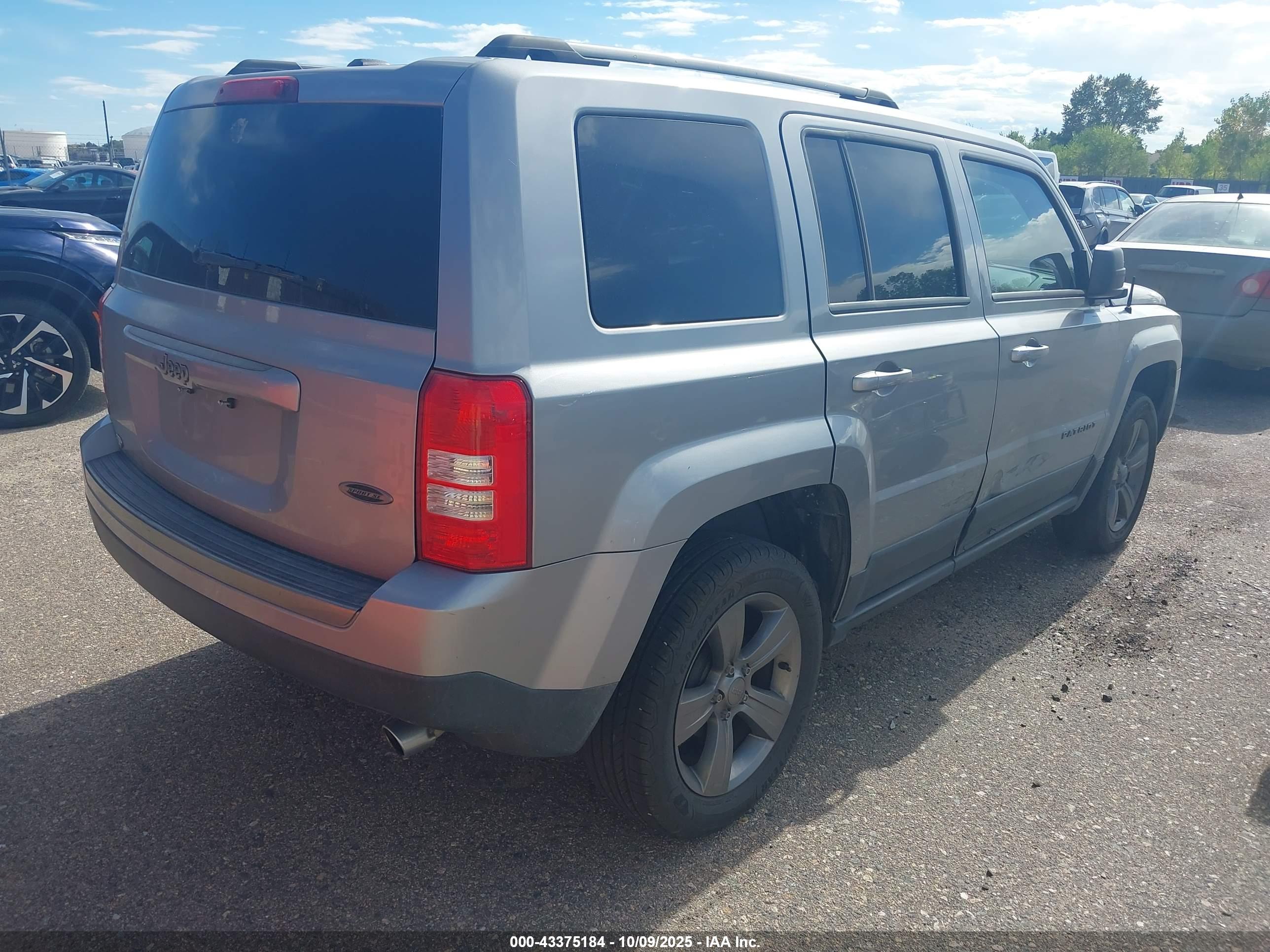 JEEP PATRIOT image 4