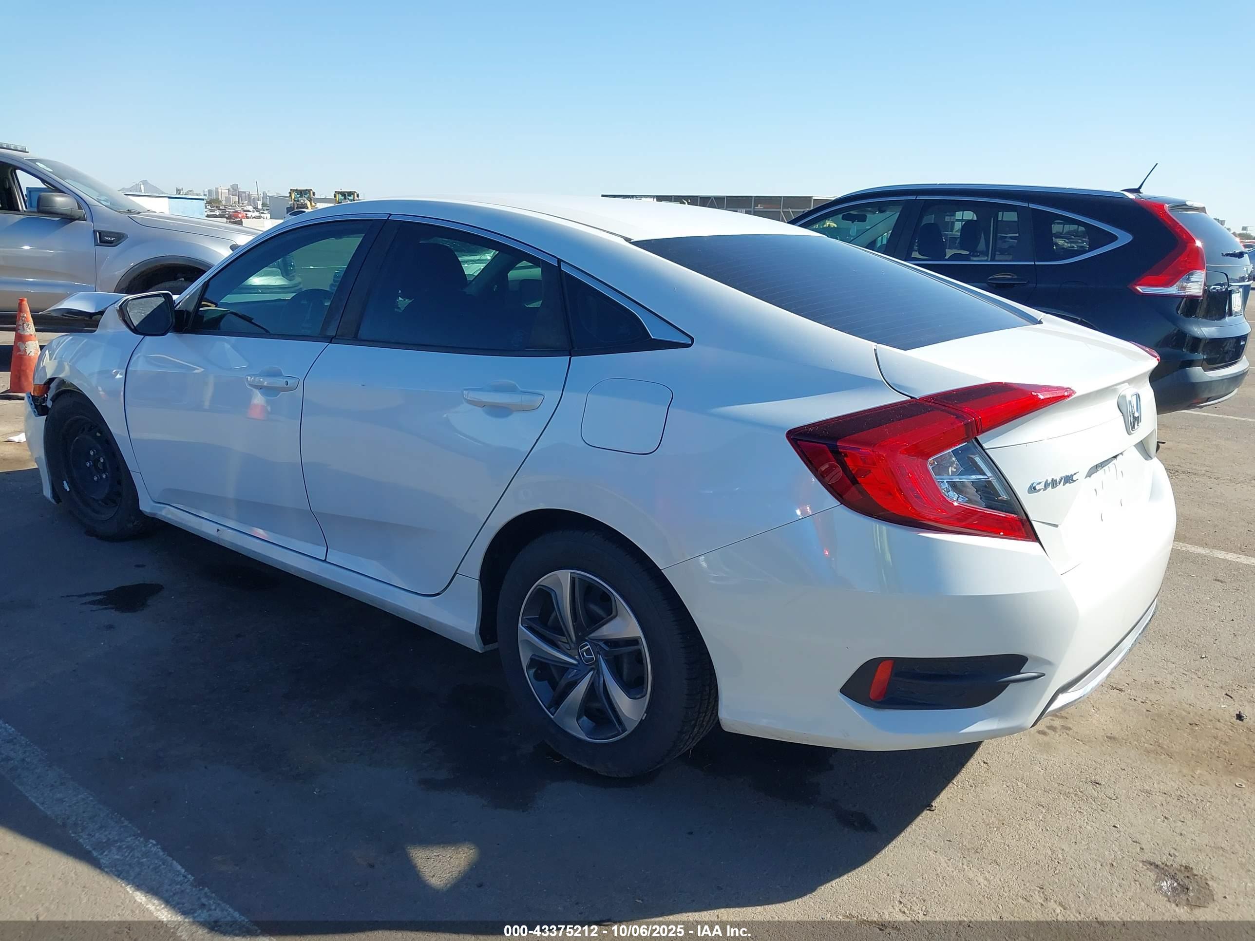 HONDA CIVIC image 3
