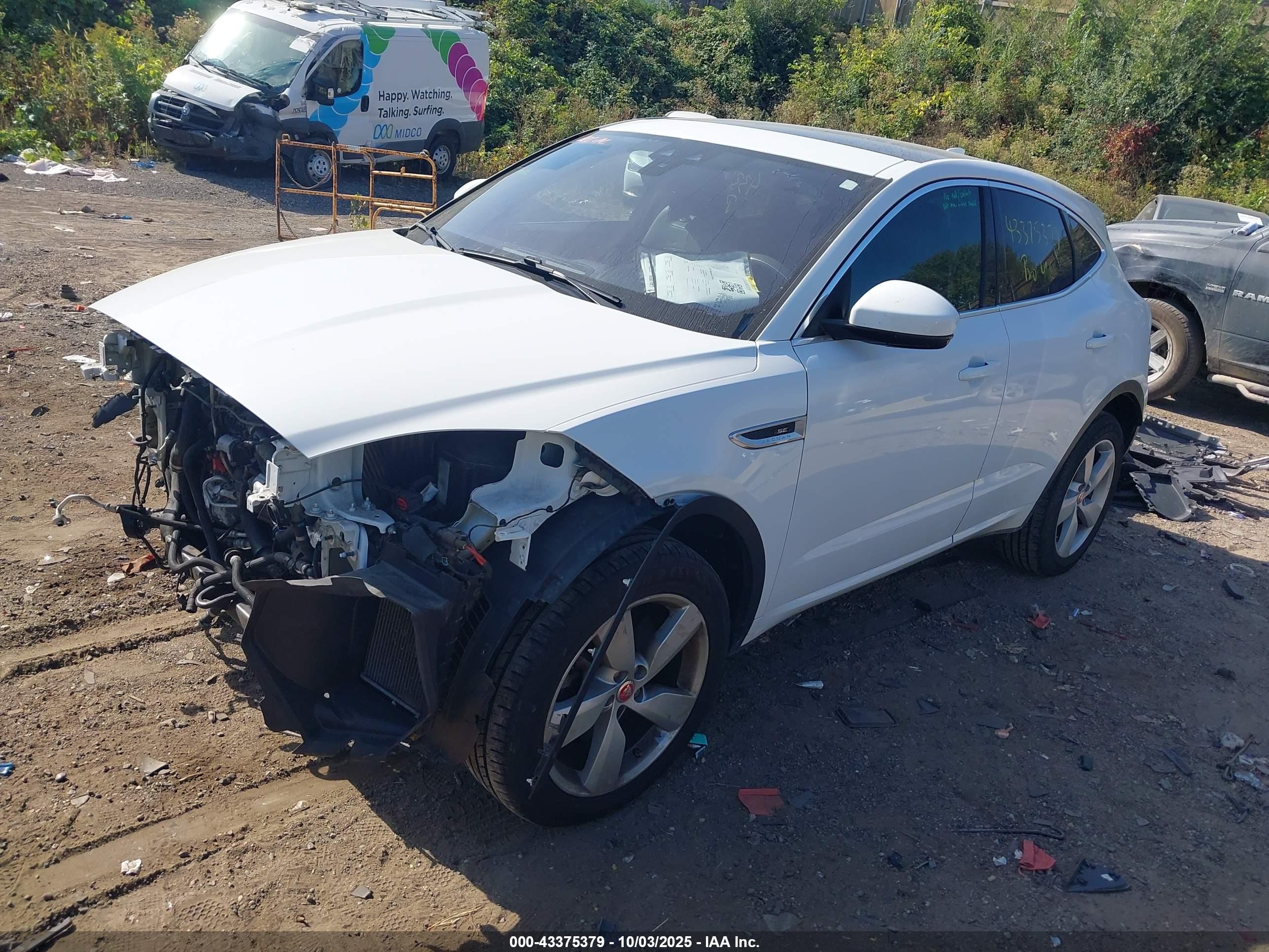 JAGUAR E-PACE image 2