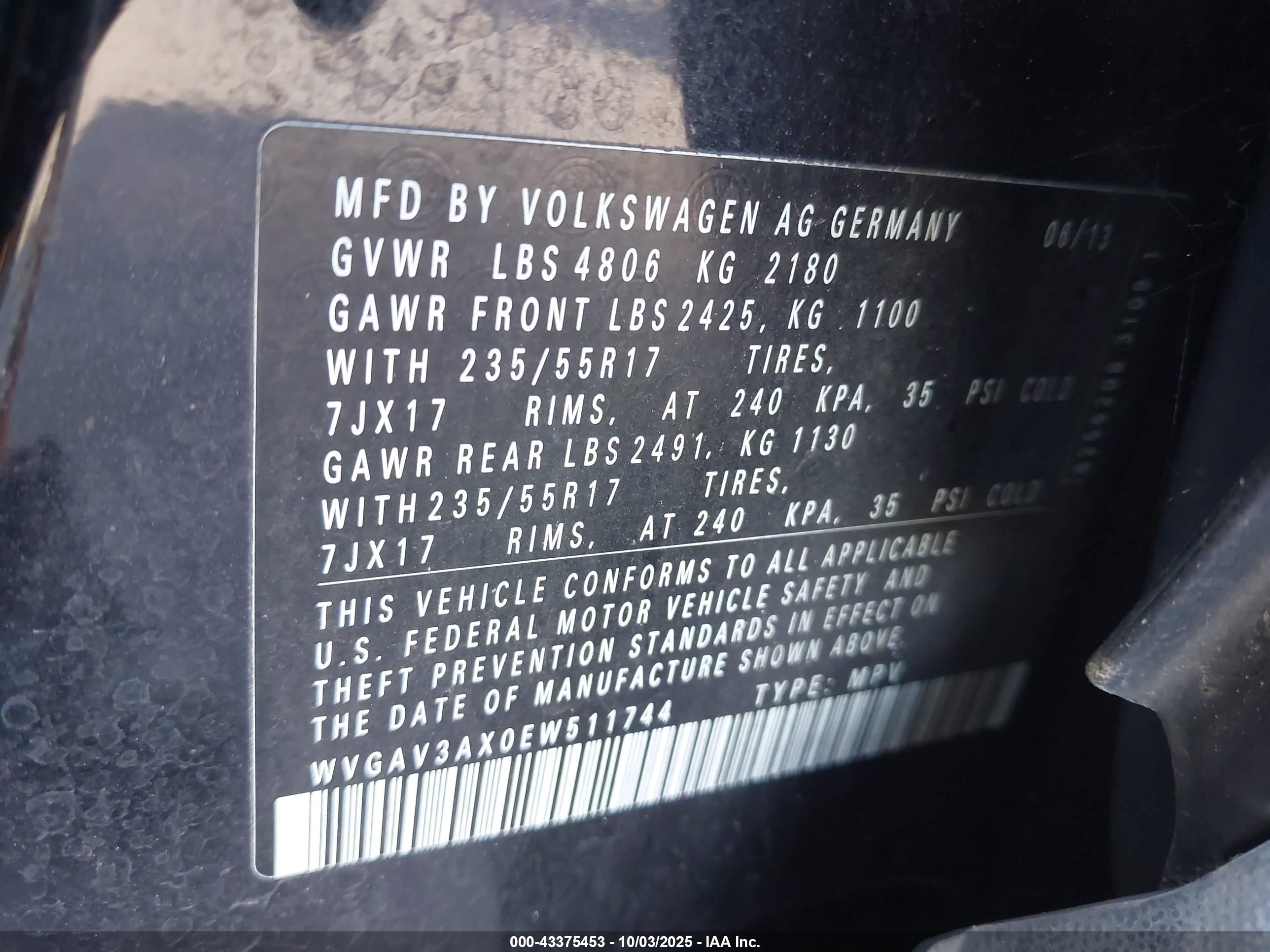 VOLKSWAGEN TIGUAN image 9