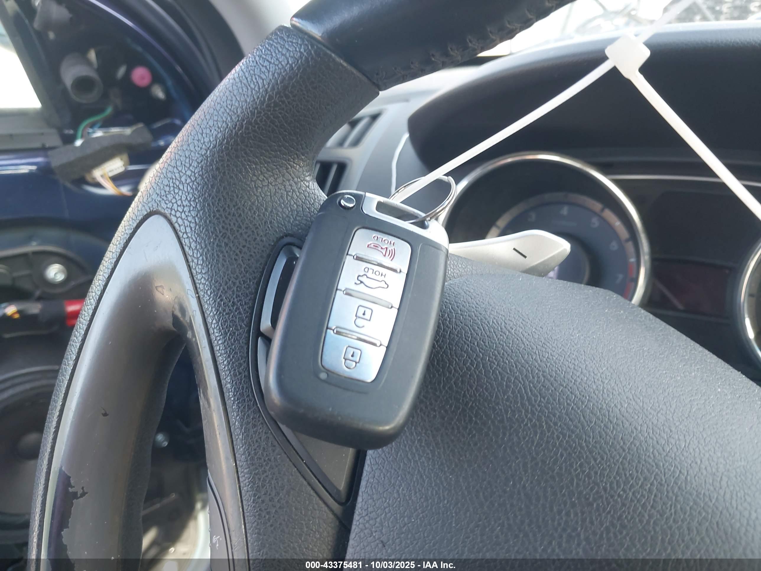 HYUNDAI SONATA image 11
