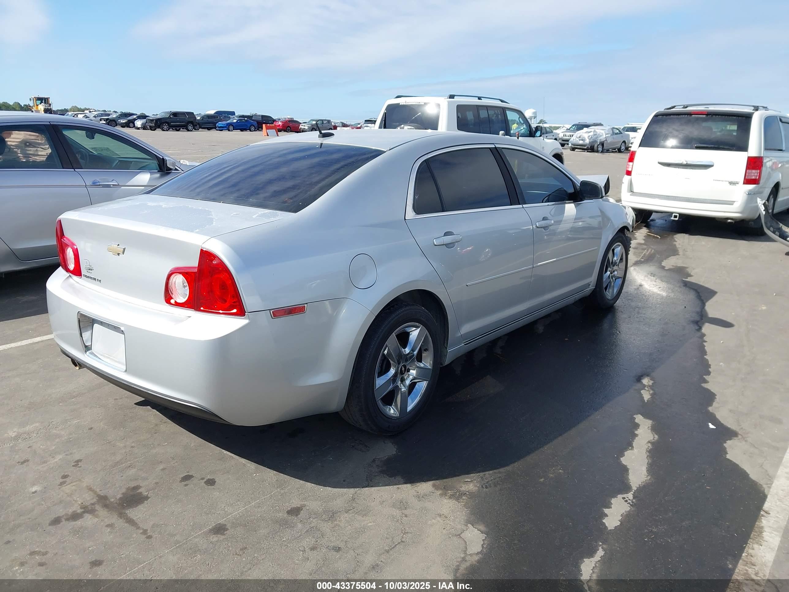 CHEVROLET MALIBU image 4