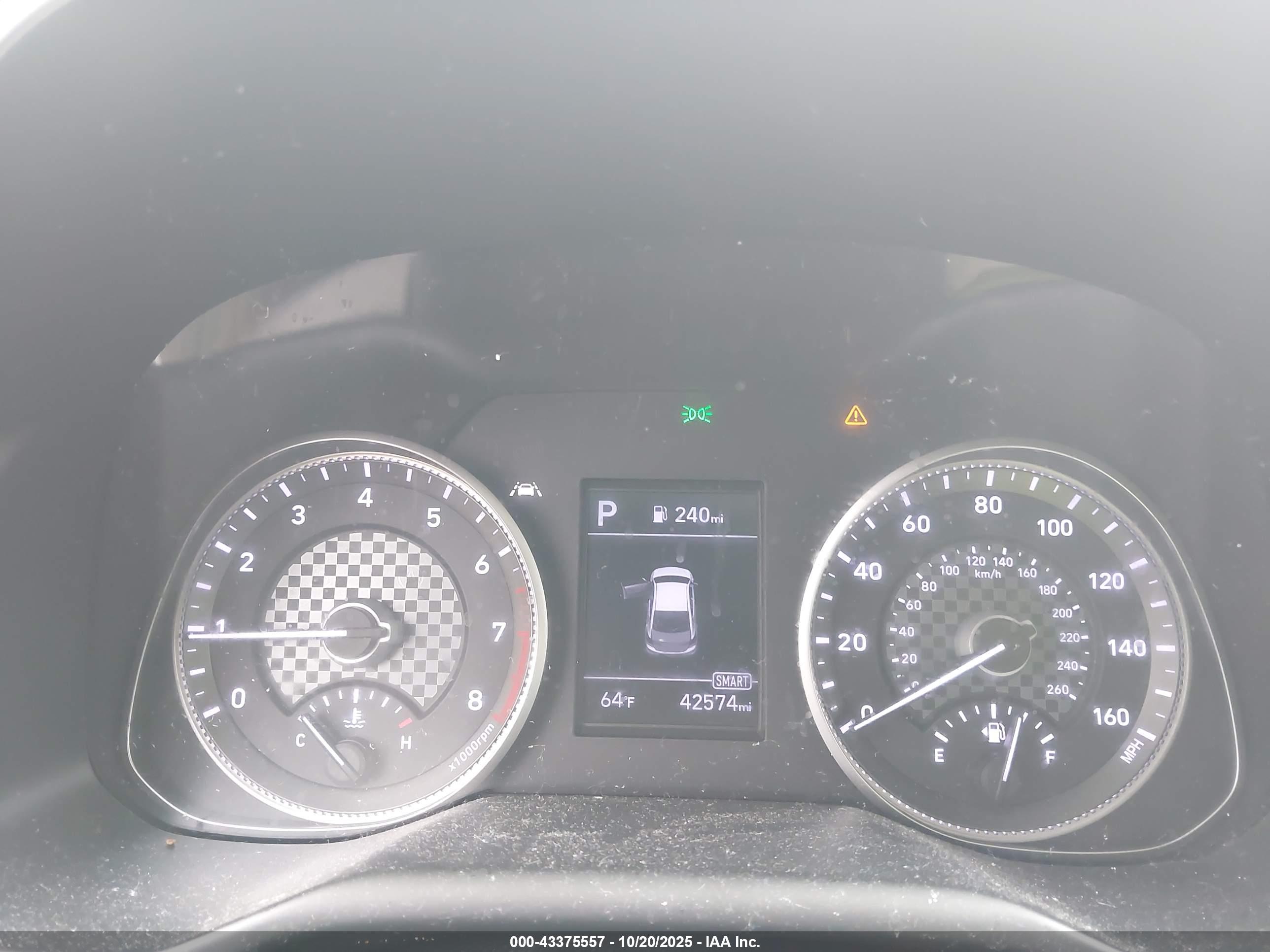 HYUNDAI ELANTRA image 7