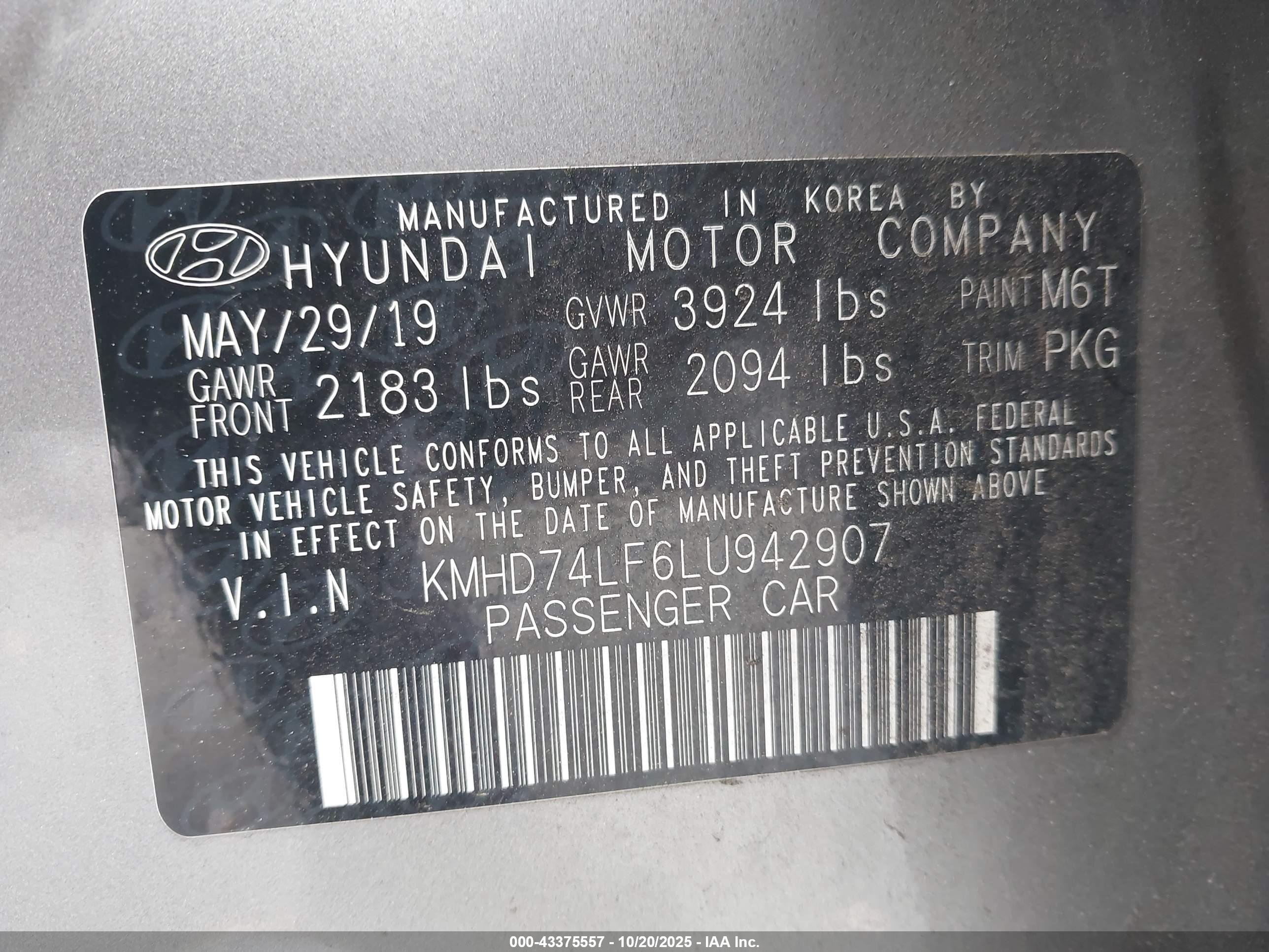 HYUNDAI ELANTRA image 9