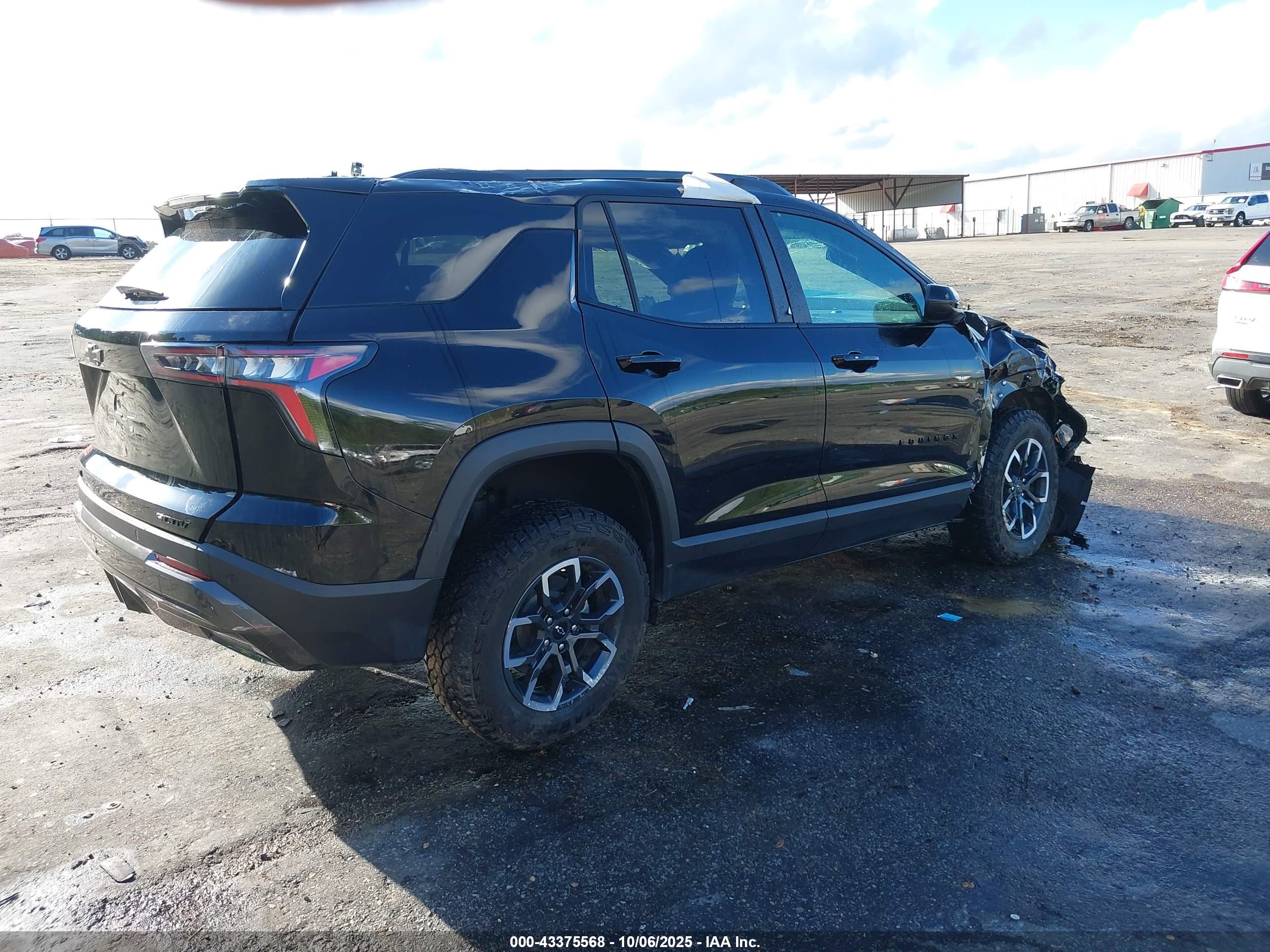CHEVROLET EQUINOX image 4