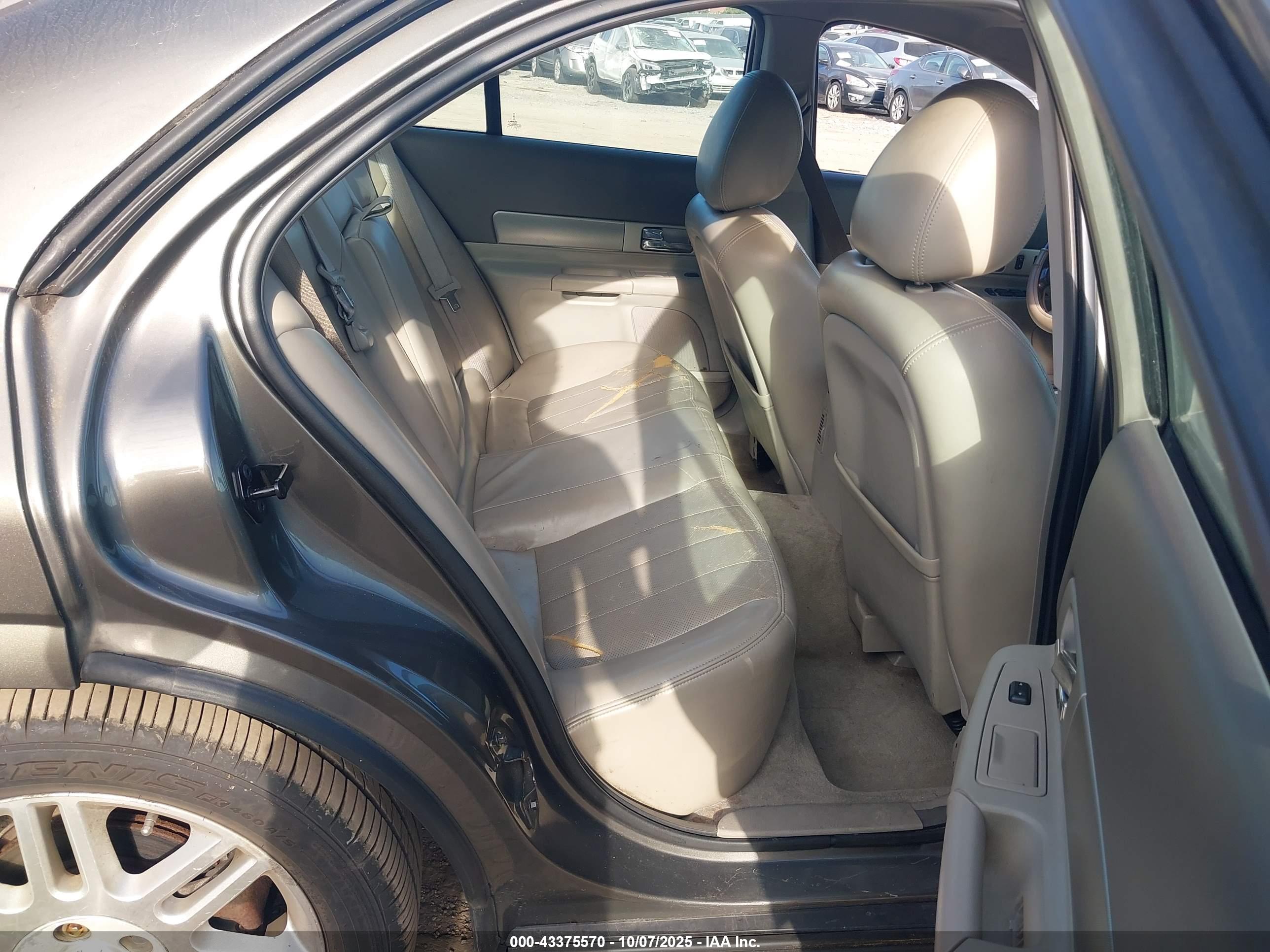 LINCOLN LS image 8