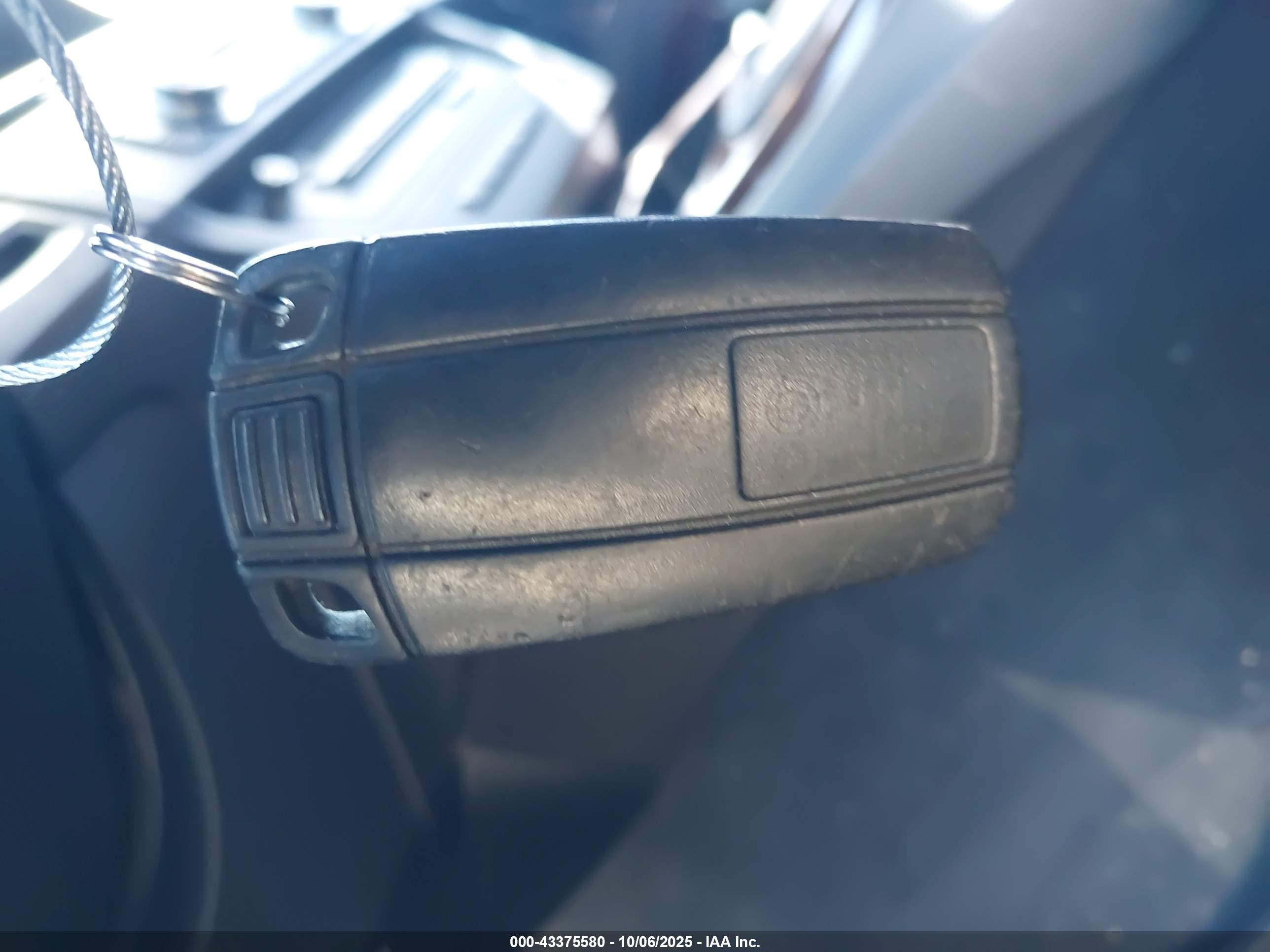 BMW 328I image 11