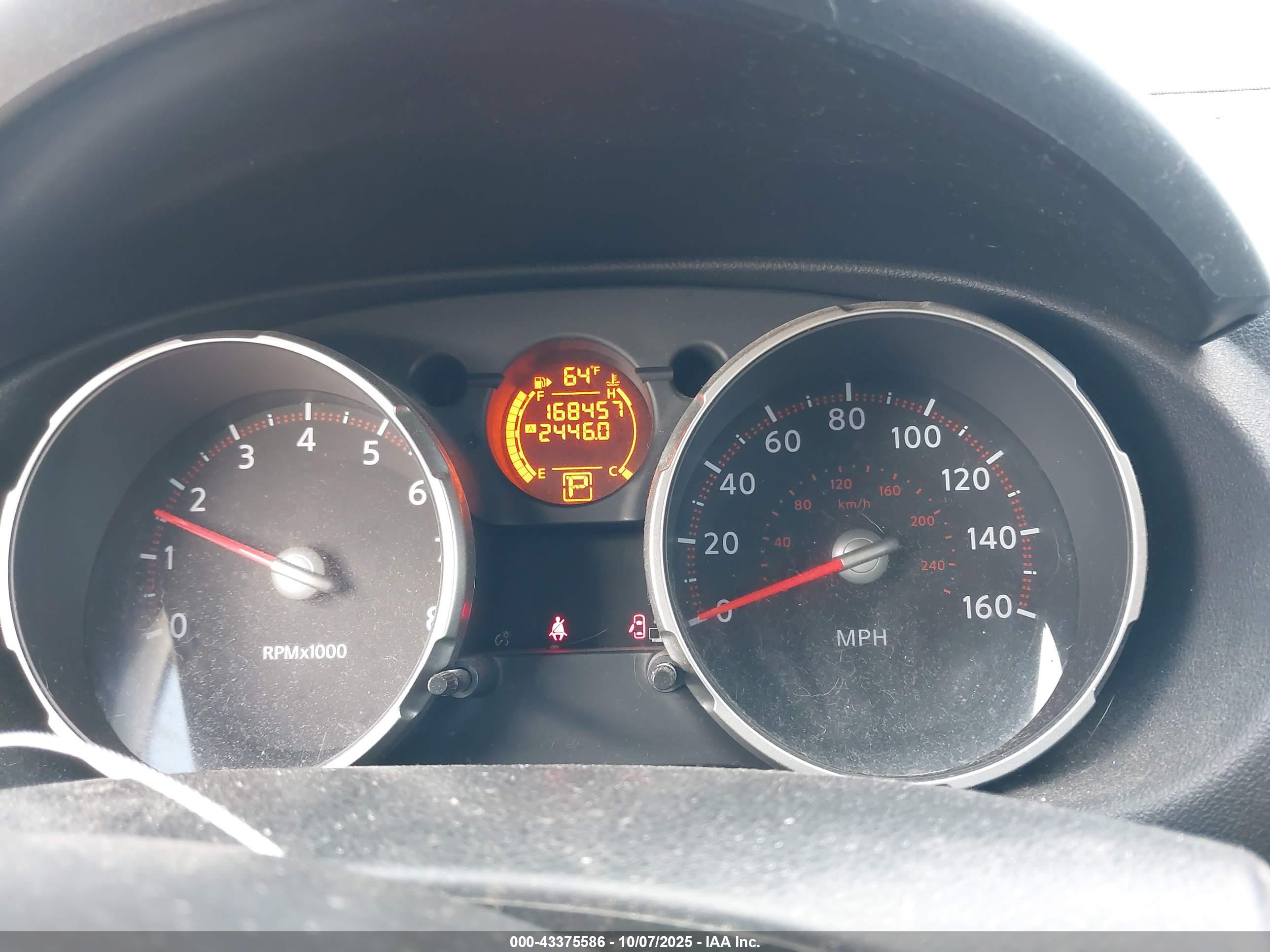 NISSAN ROGUE image 7