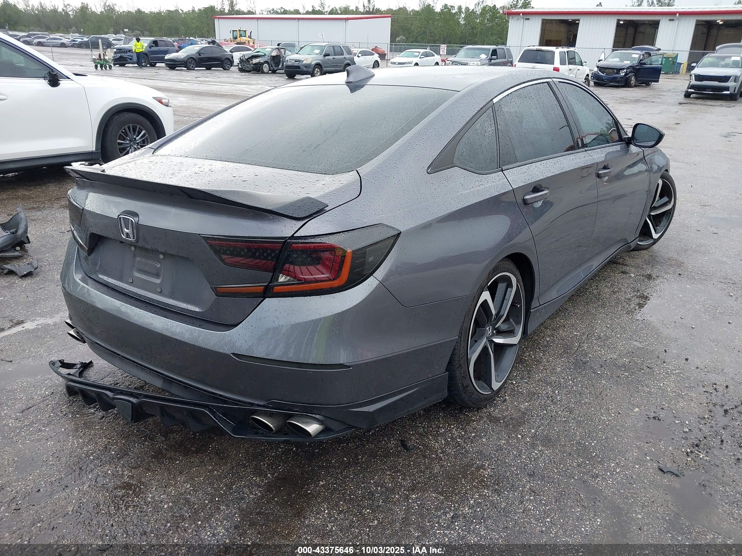 HONDA ACCORD image 4