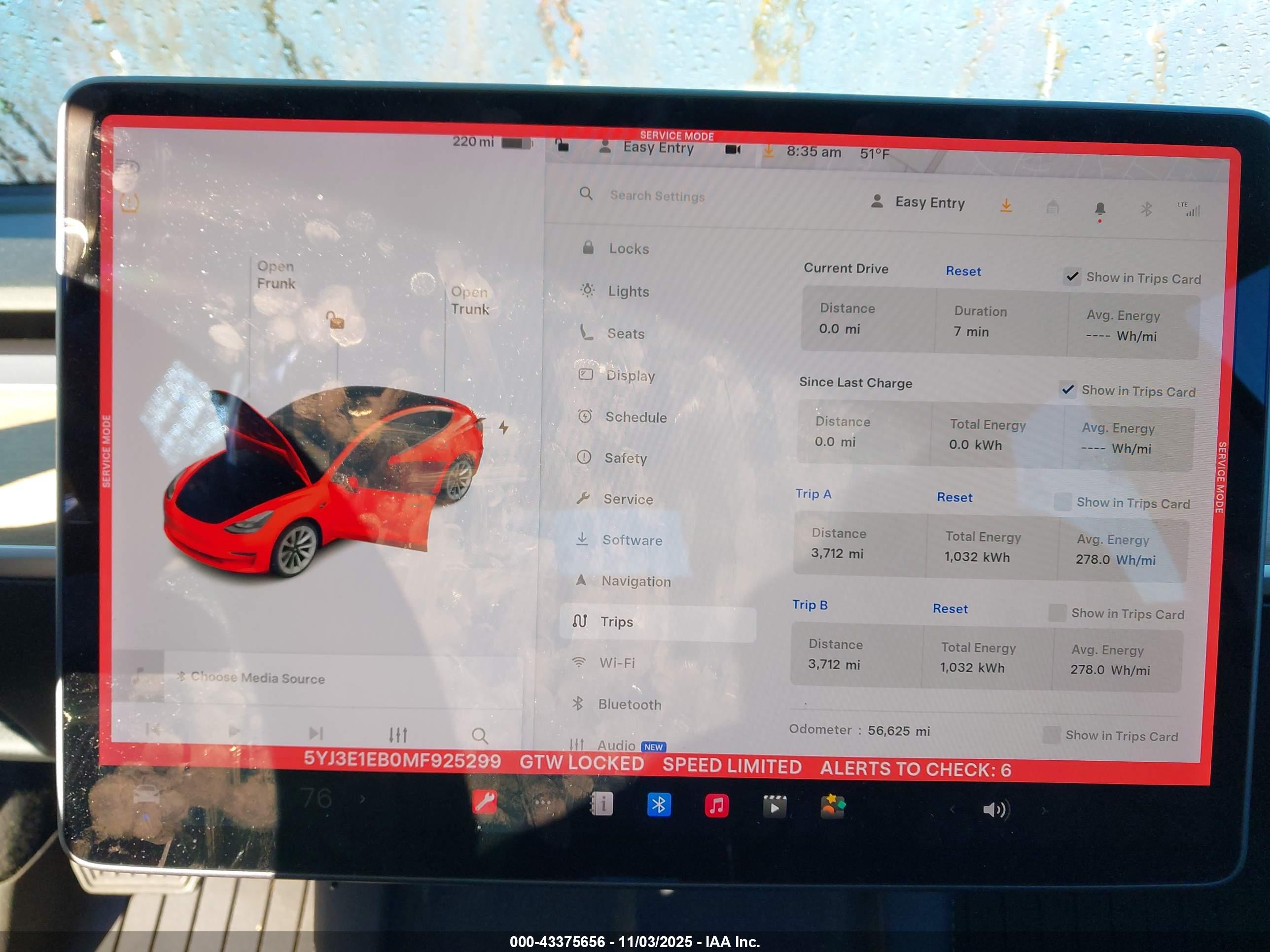 TESLA MODEL image 7