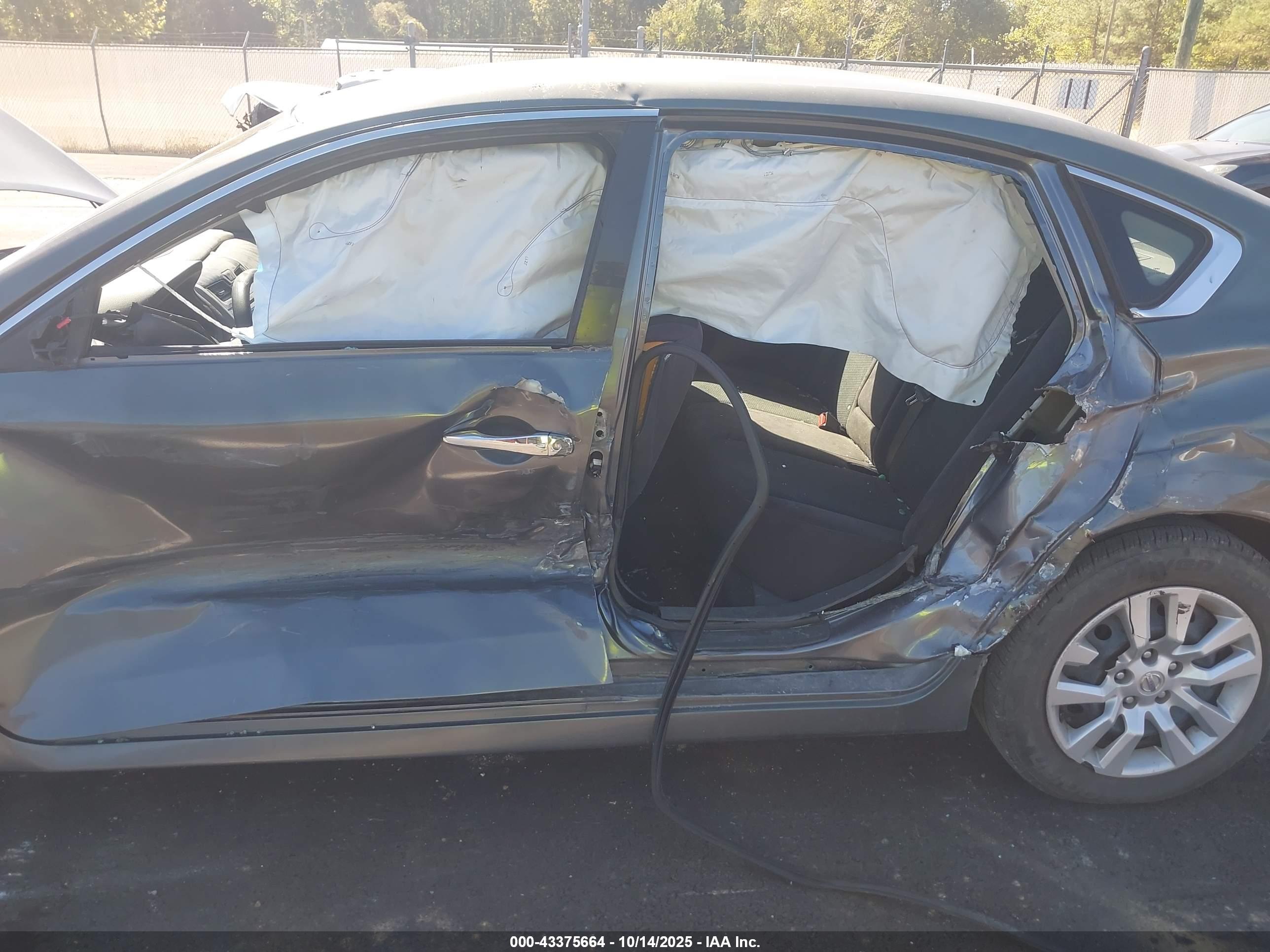 NISSAN ALTIMA image 6