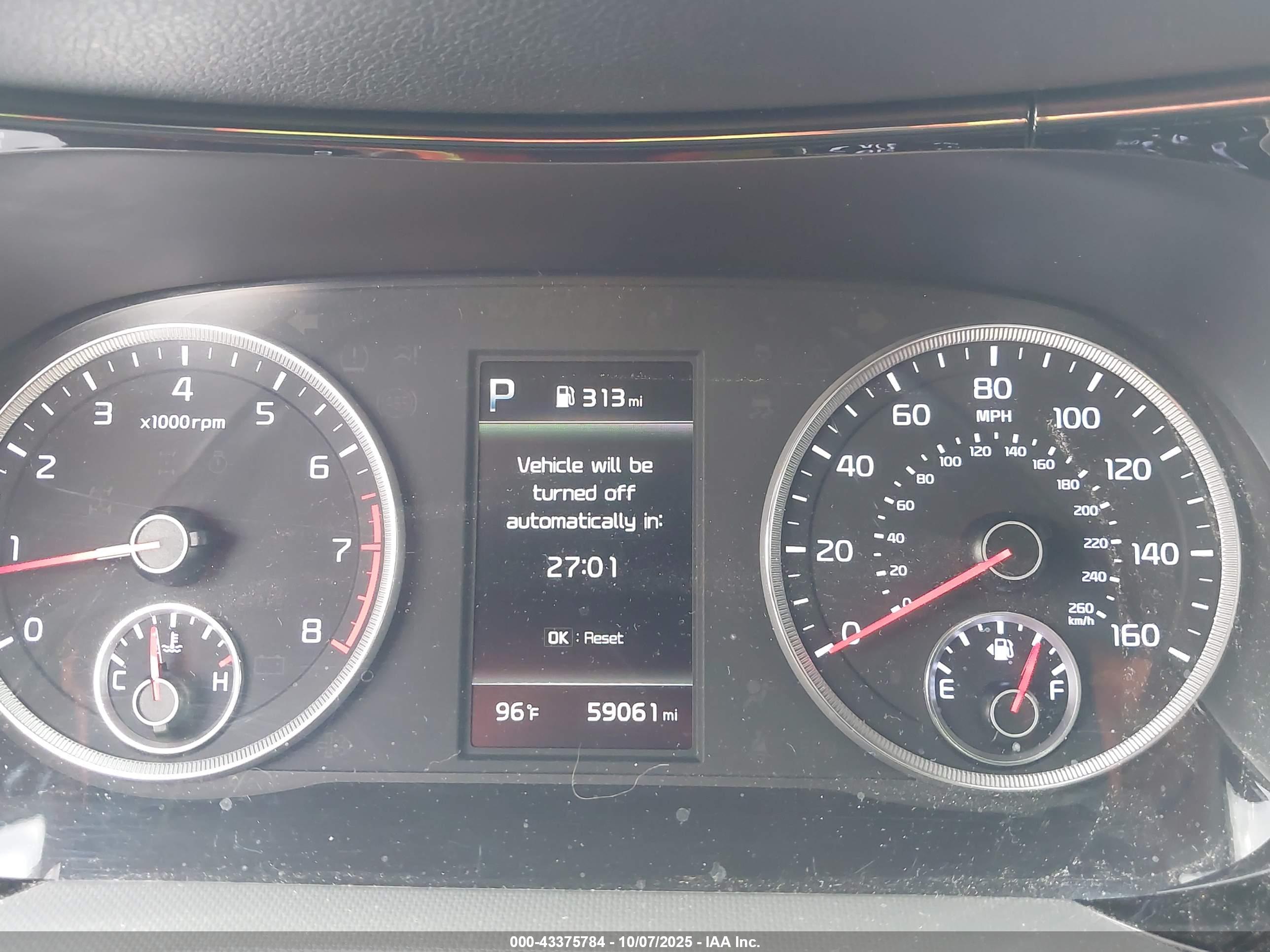 KIA K5 image 7