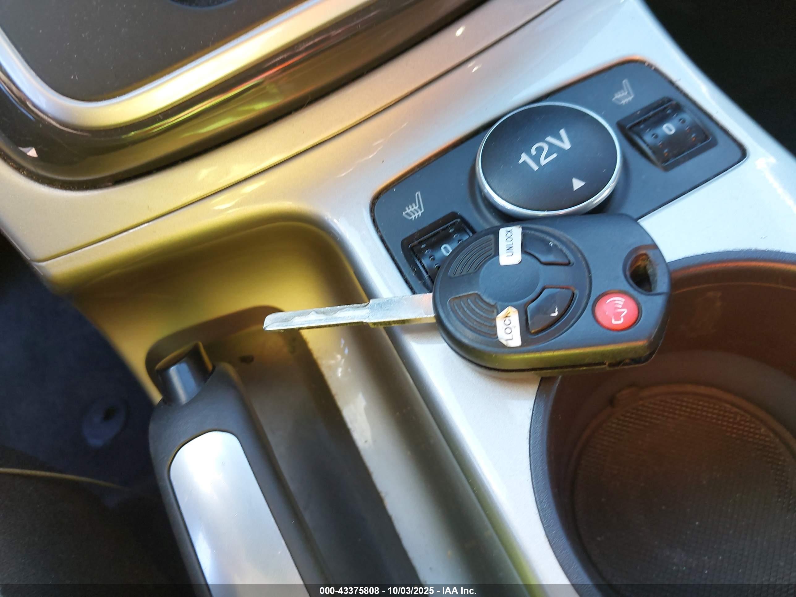 FORD ESCAPE image 11