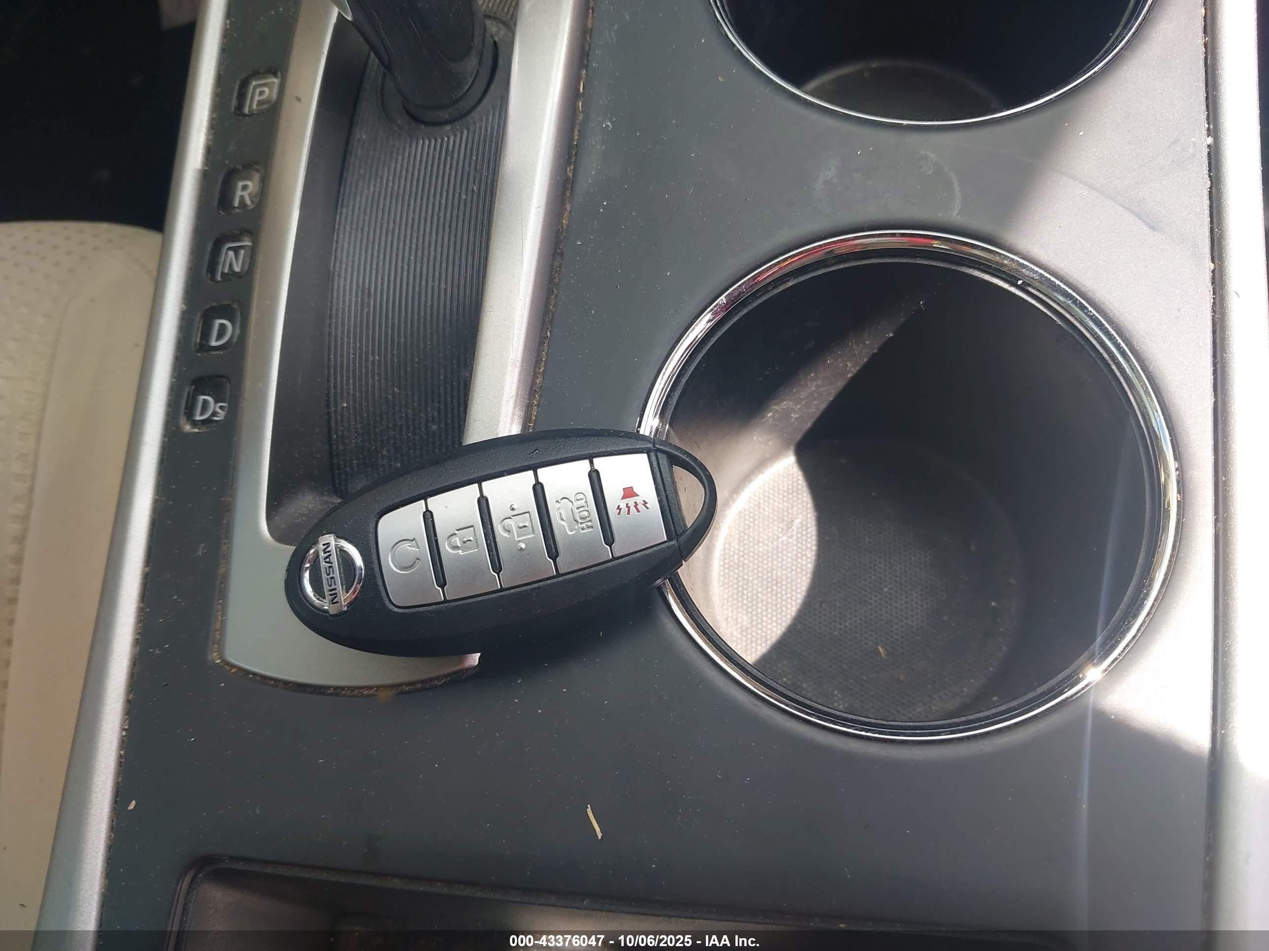 NISSAN ALTIMA image 11