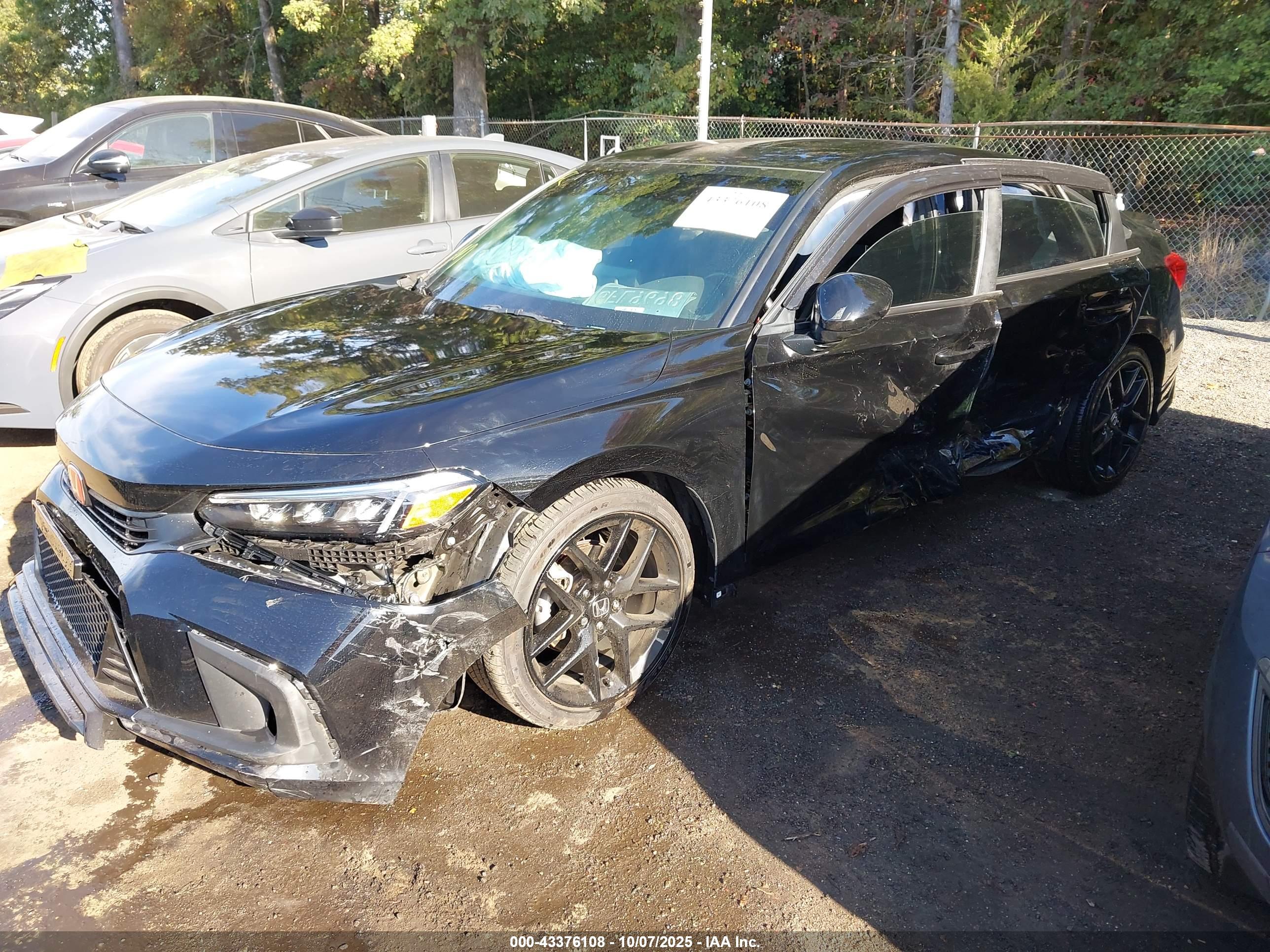 HONDA CIVIC image 2