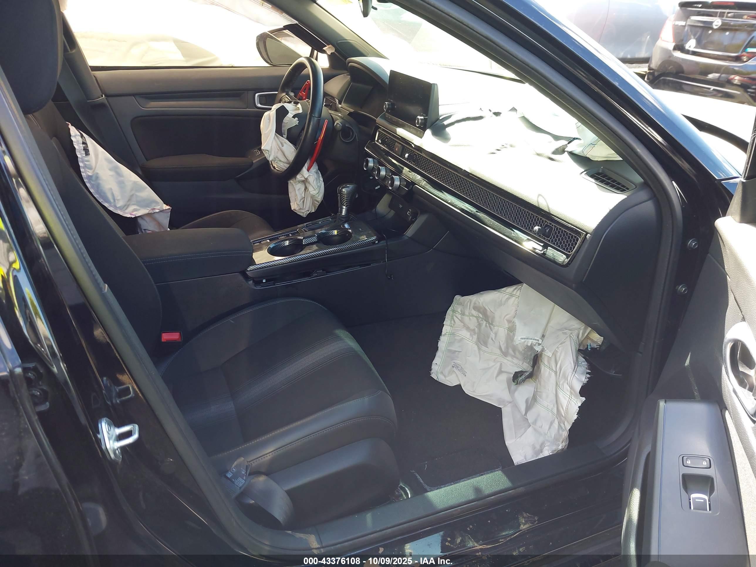 HONDA CIVIC image 5