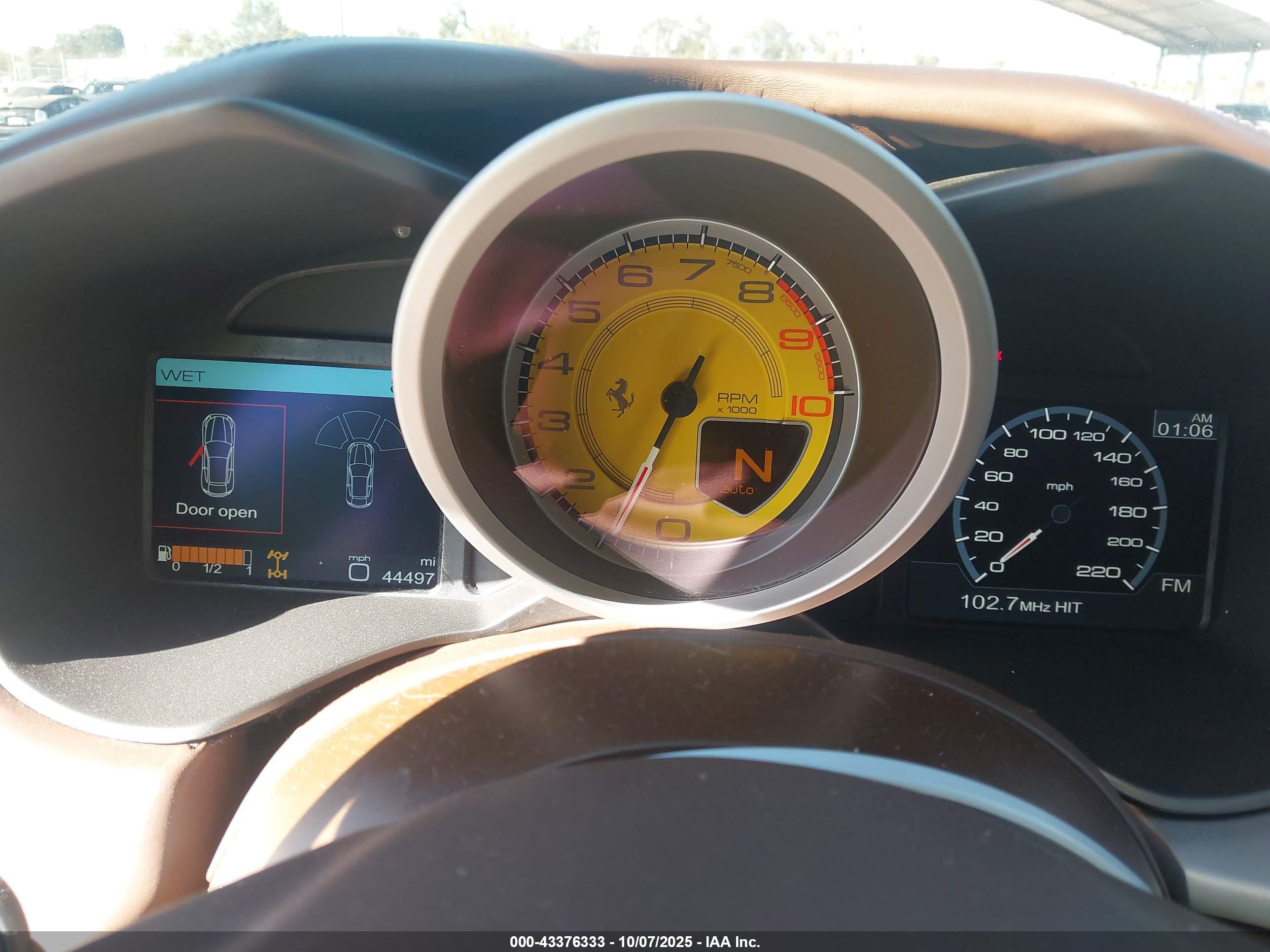 FERRARI FF image 7