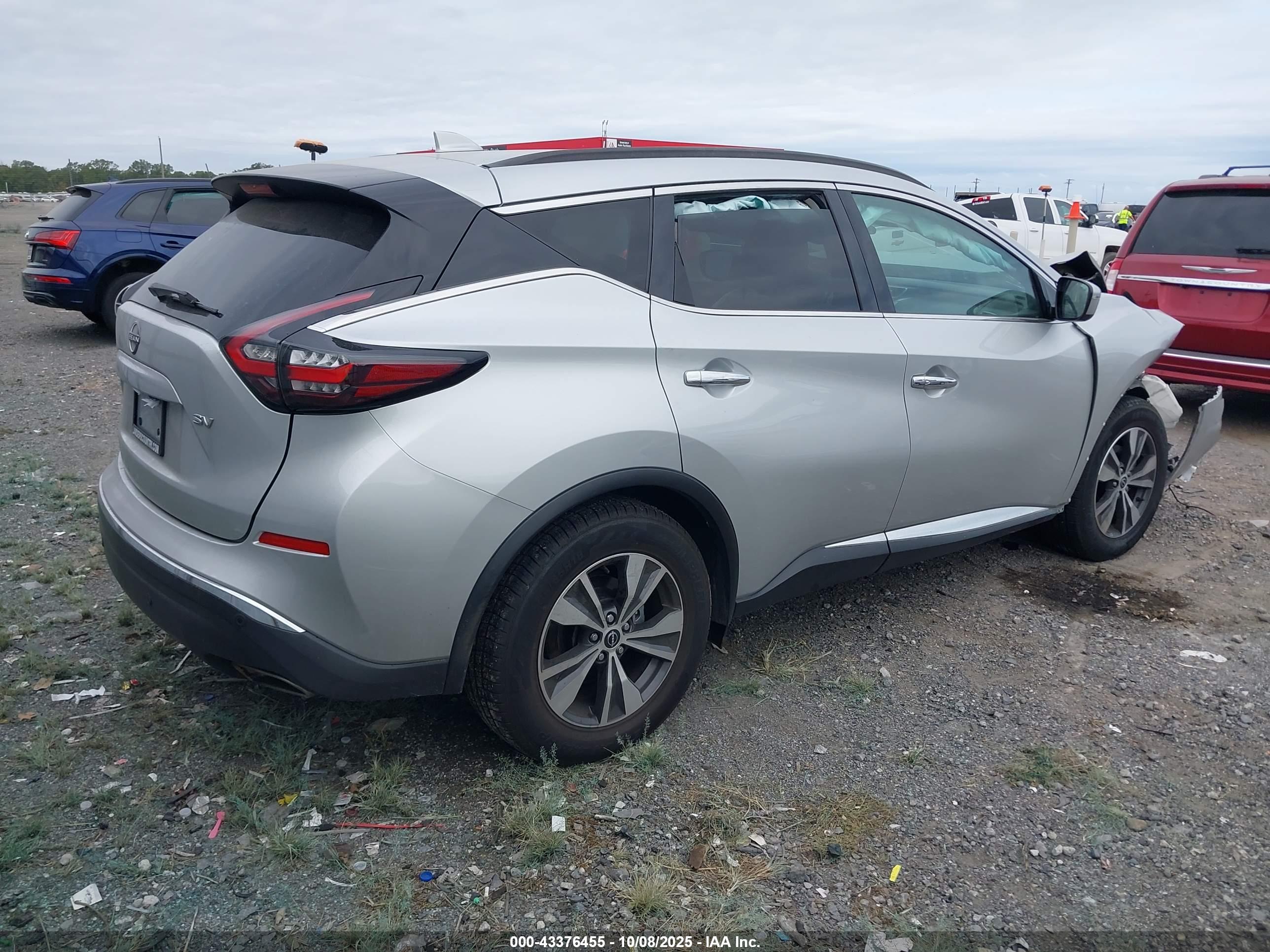 NISSAN MURANO image 4