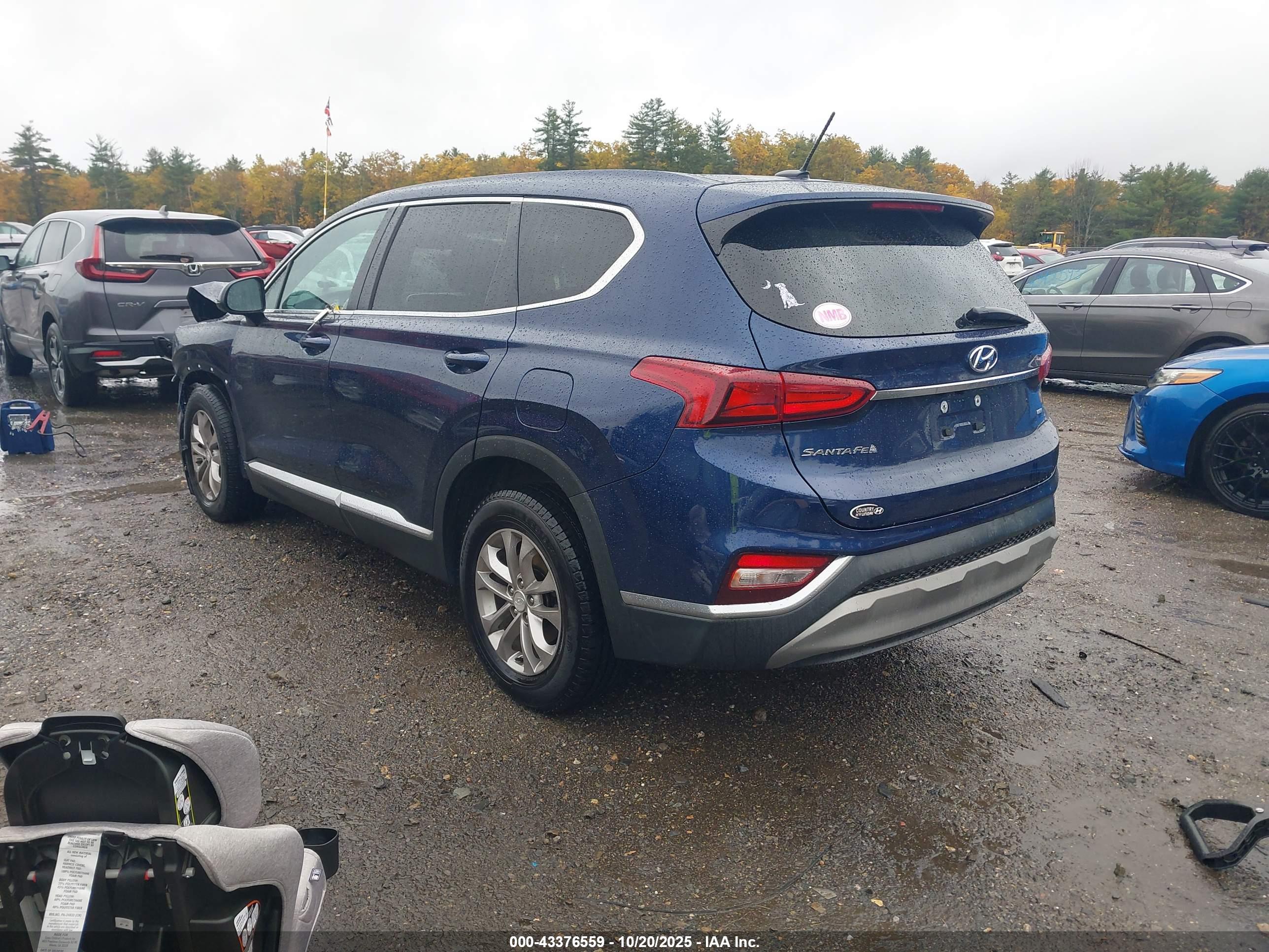 HYUNDAI SANTA image 3