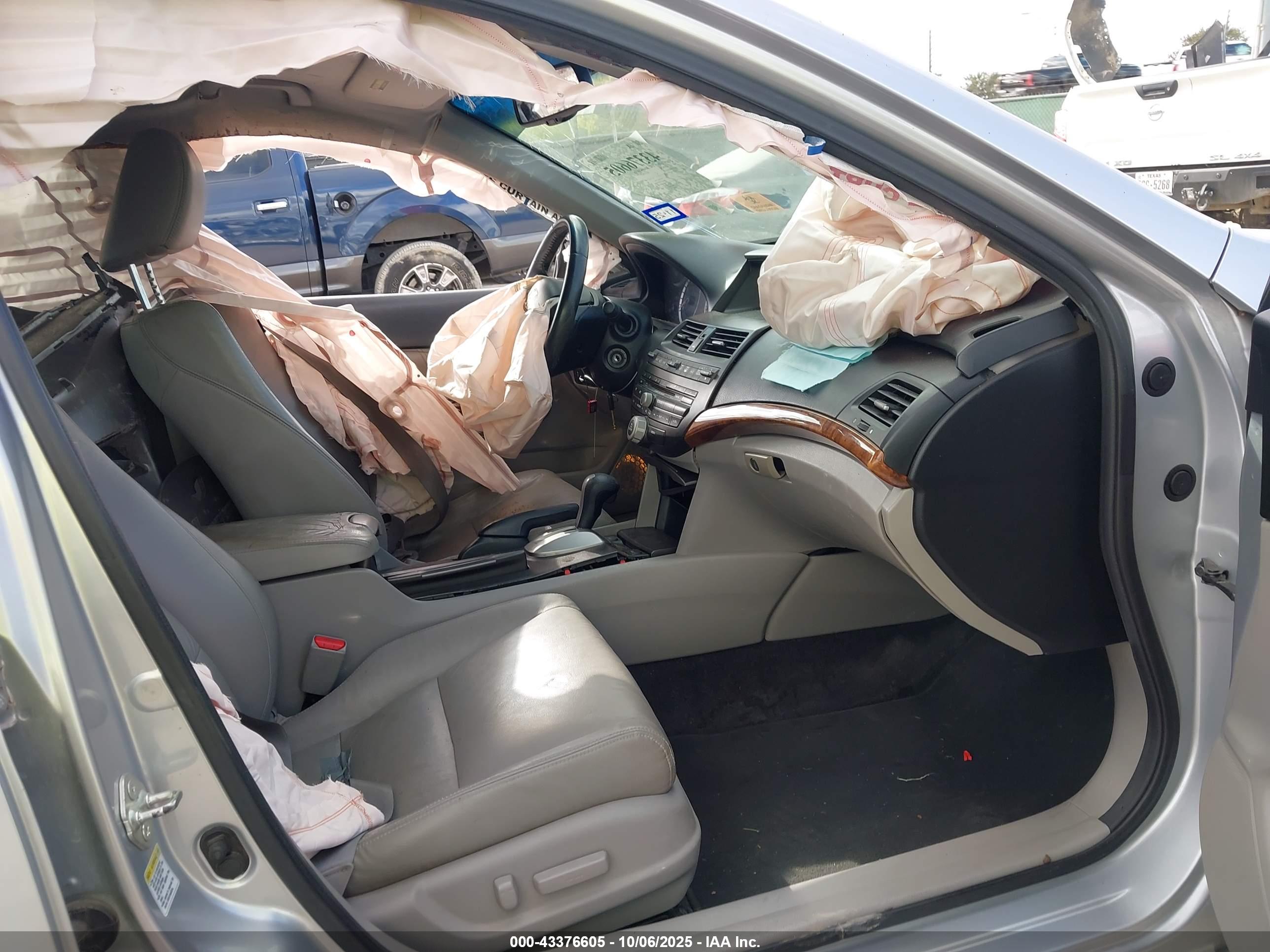 HONDA ACCORD image 5