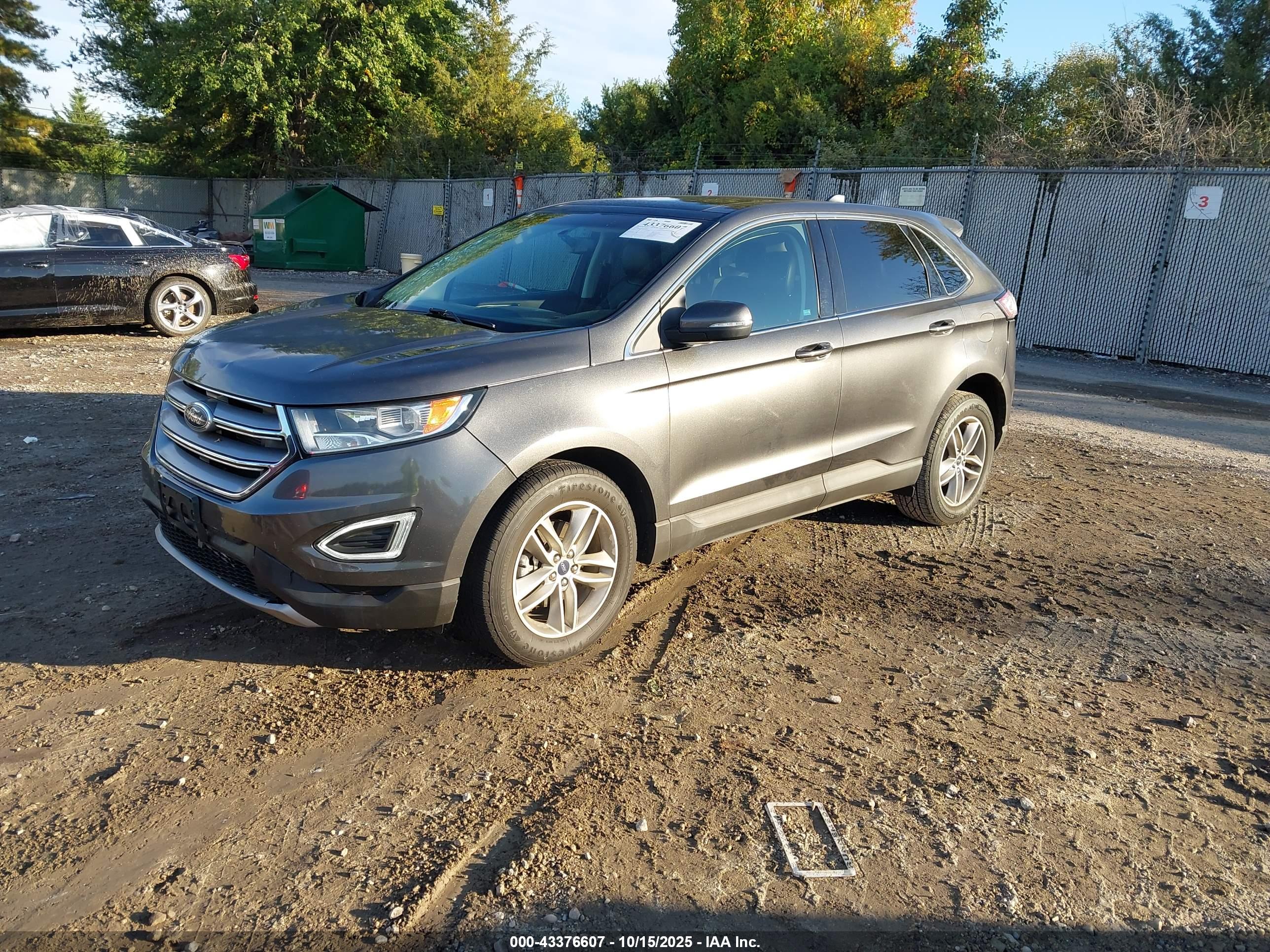 FORD EDGE image 2