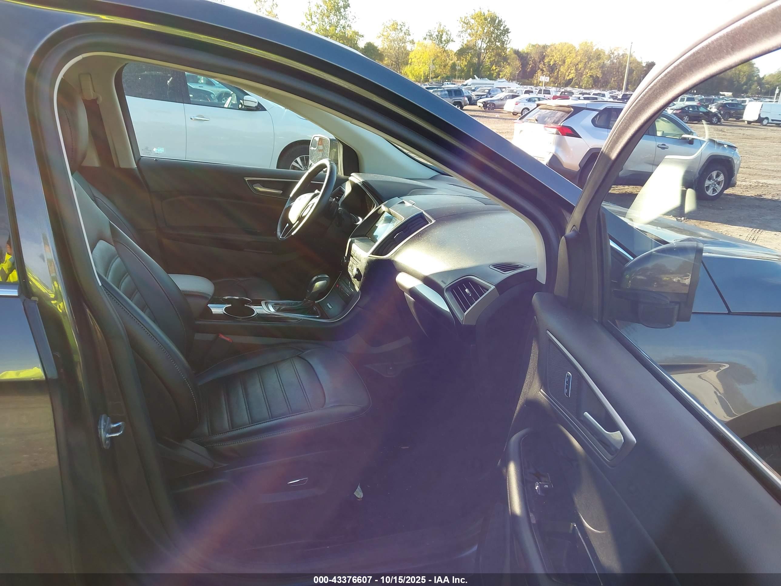 FORD EDGE image 5