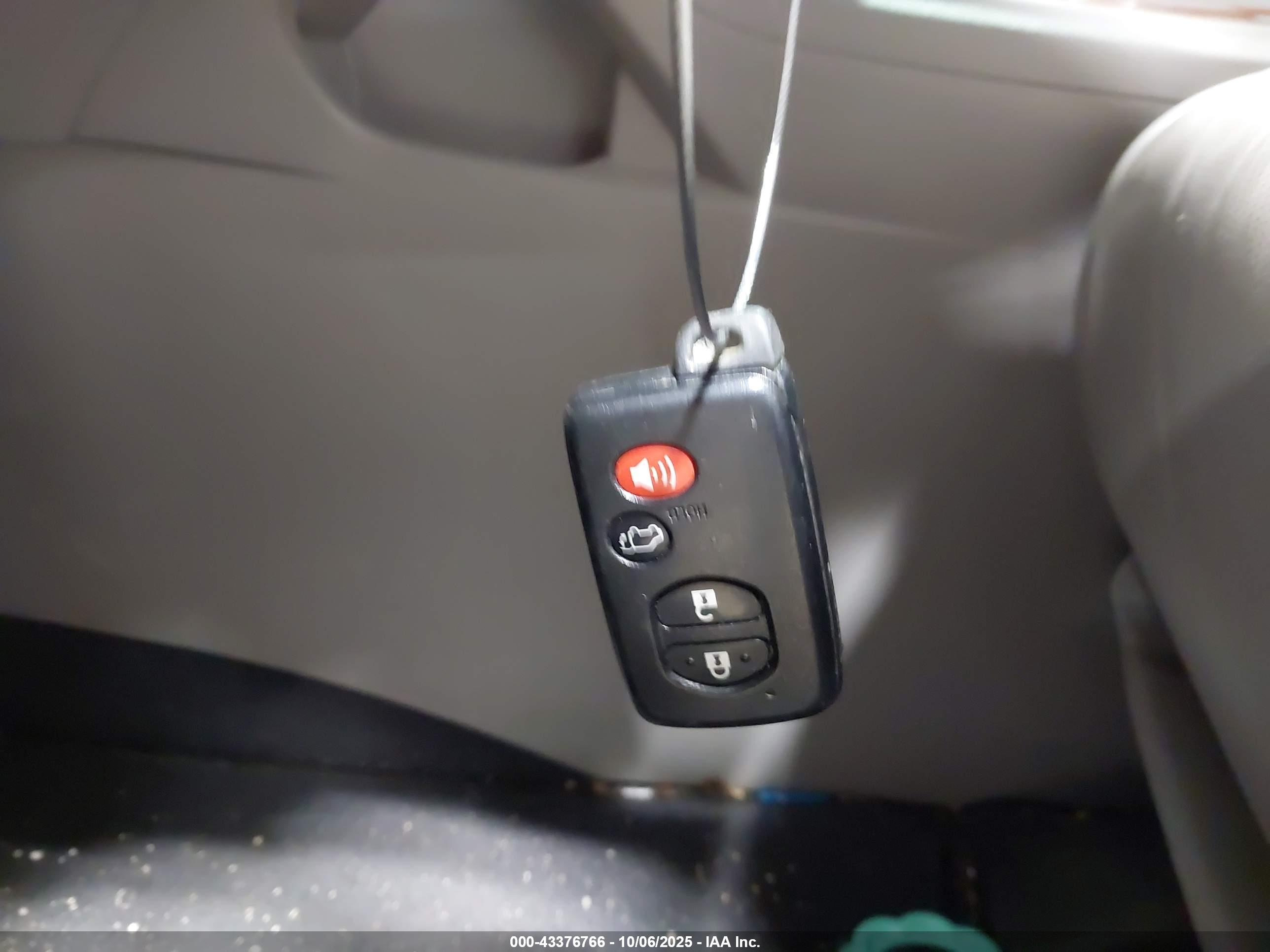 TOYOTA HIGHLANDER image 11