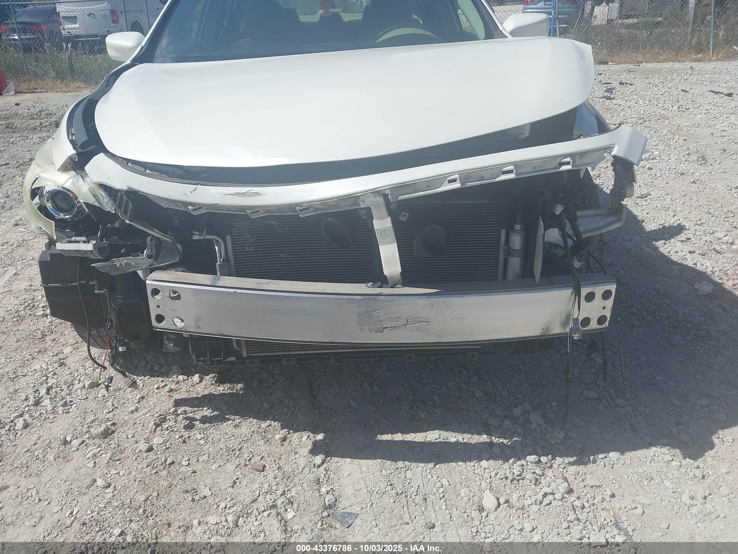 NISSAN ALTIMA image 6