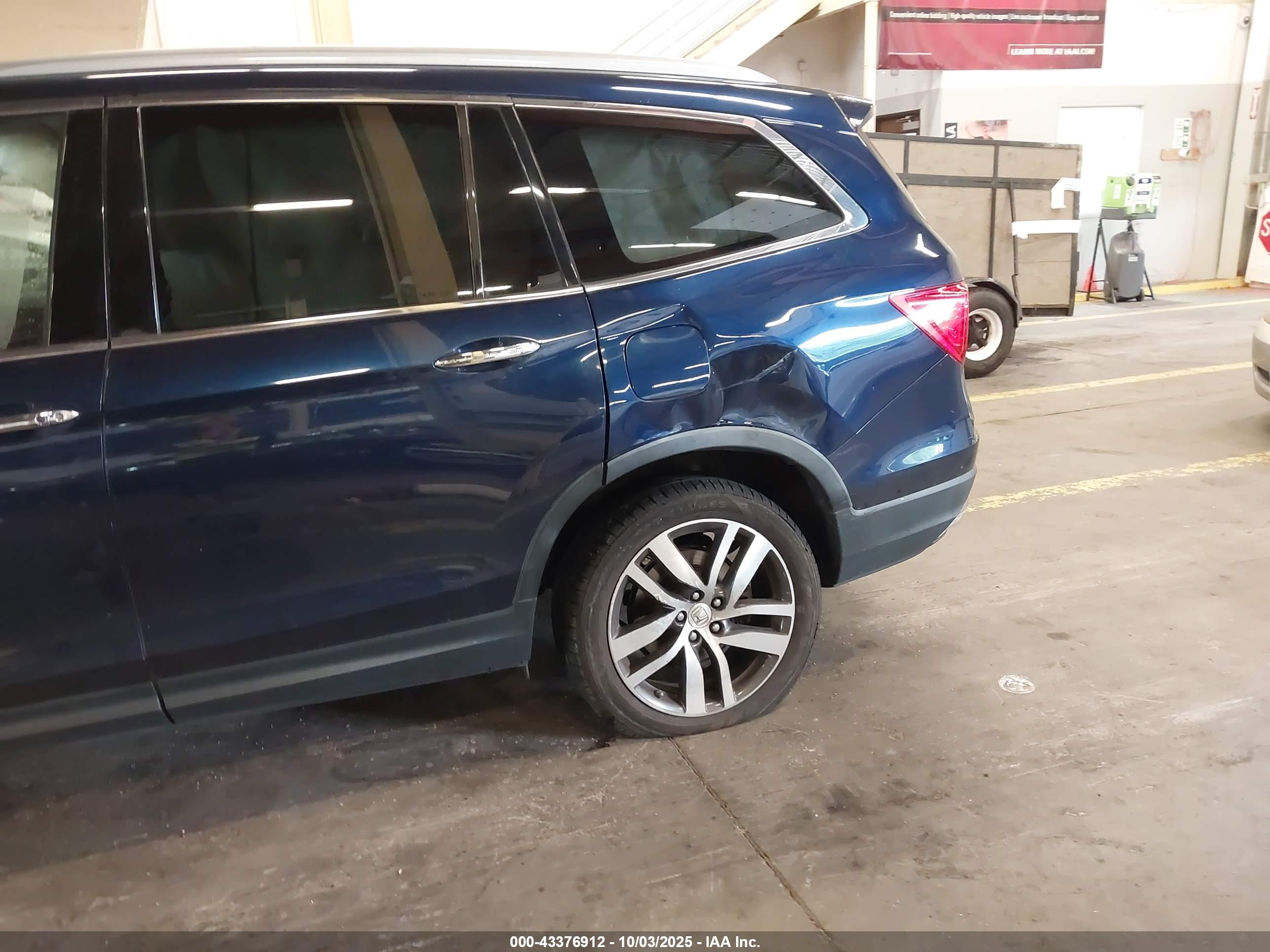 HONDA PILOT image 6