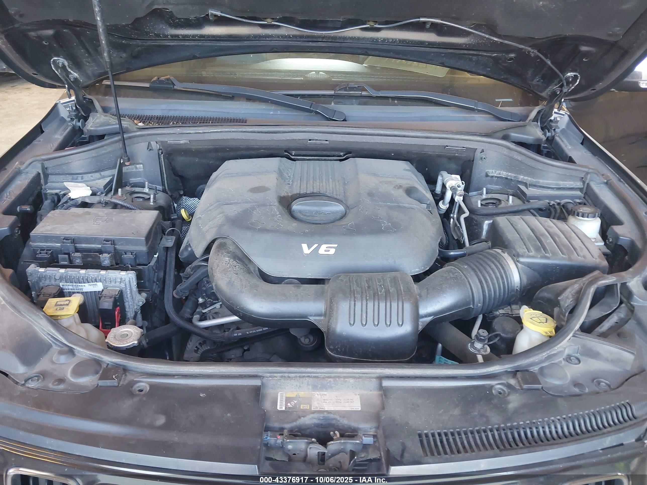 JEEP GRAND image 10