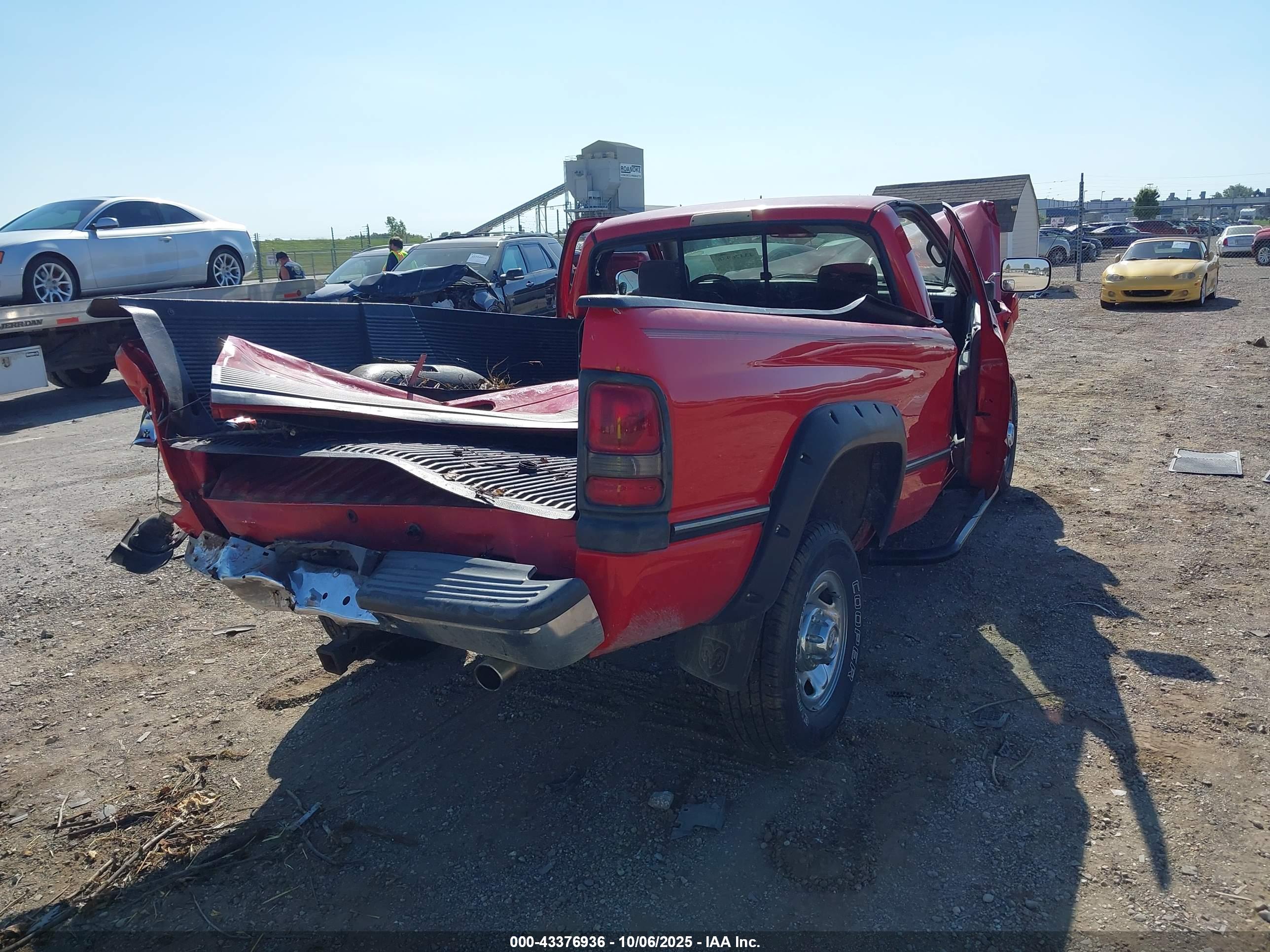 DODGE RAM image 4