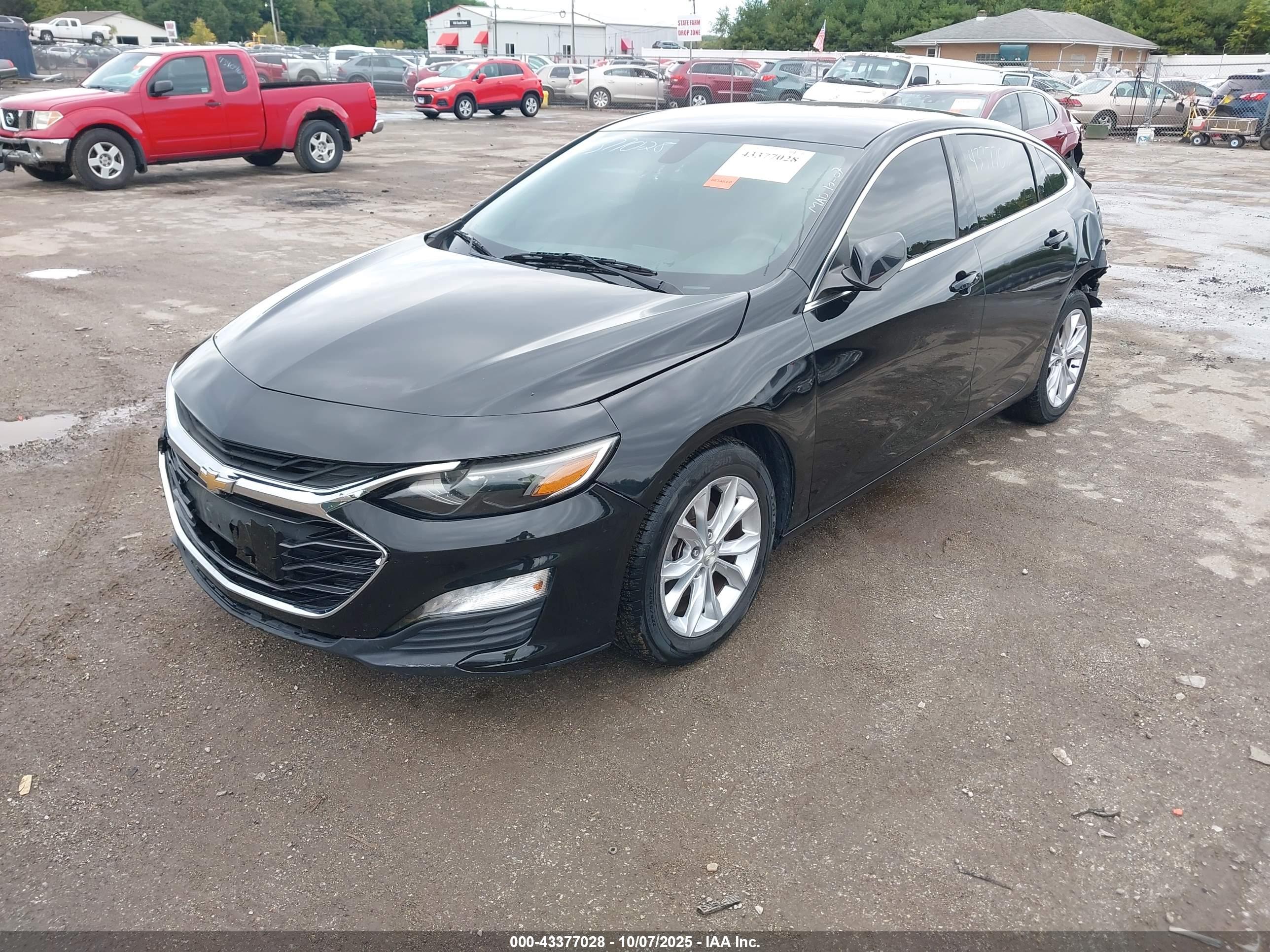 CHEVROLET MALIBU image 2