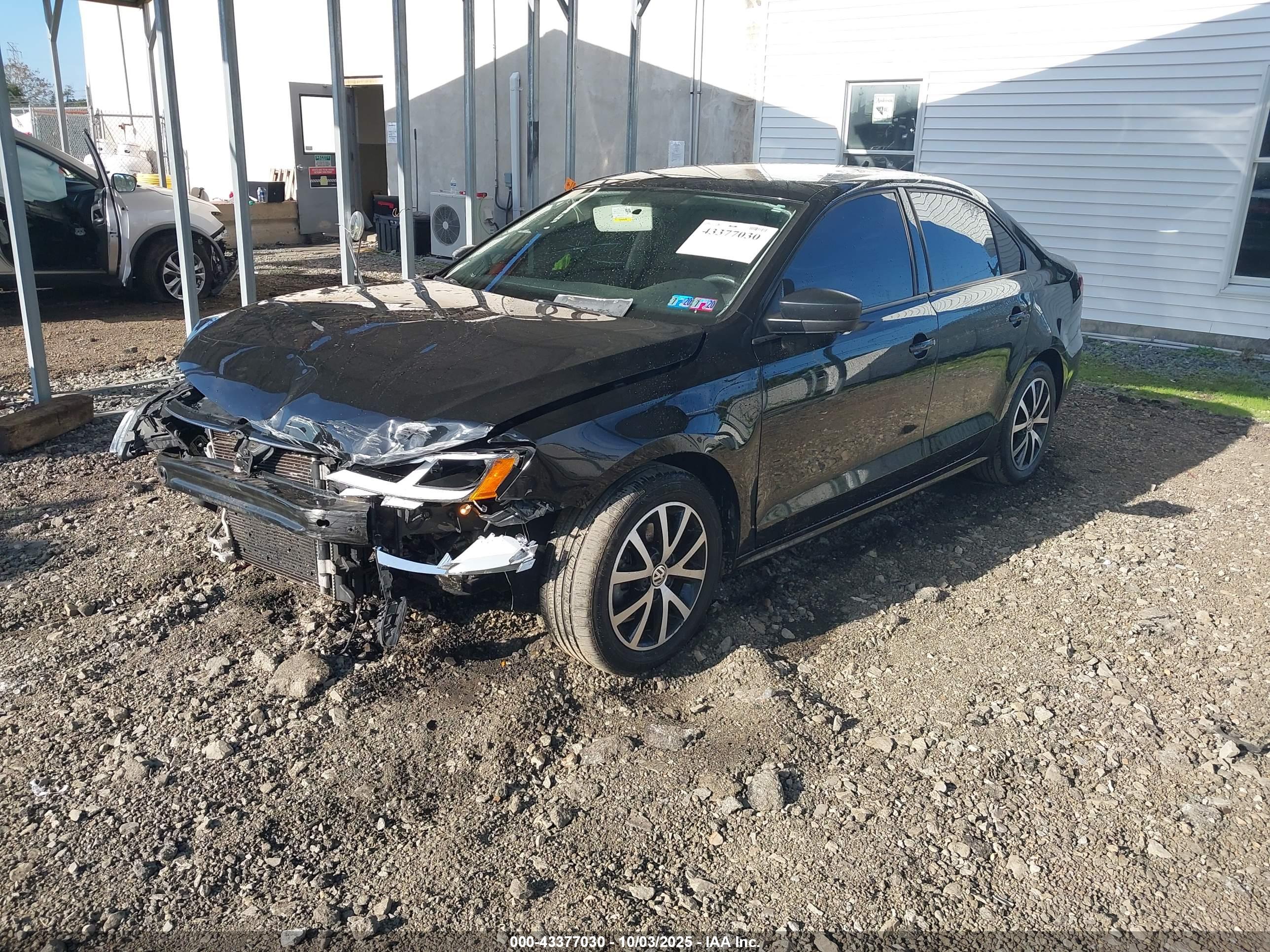 VOLKSWAGEN JETTA image 2