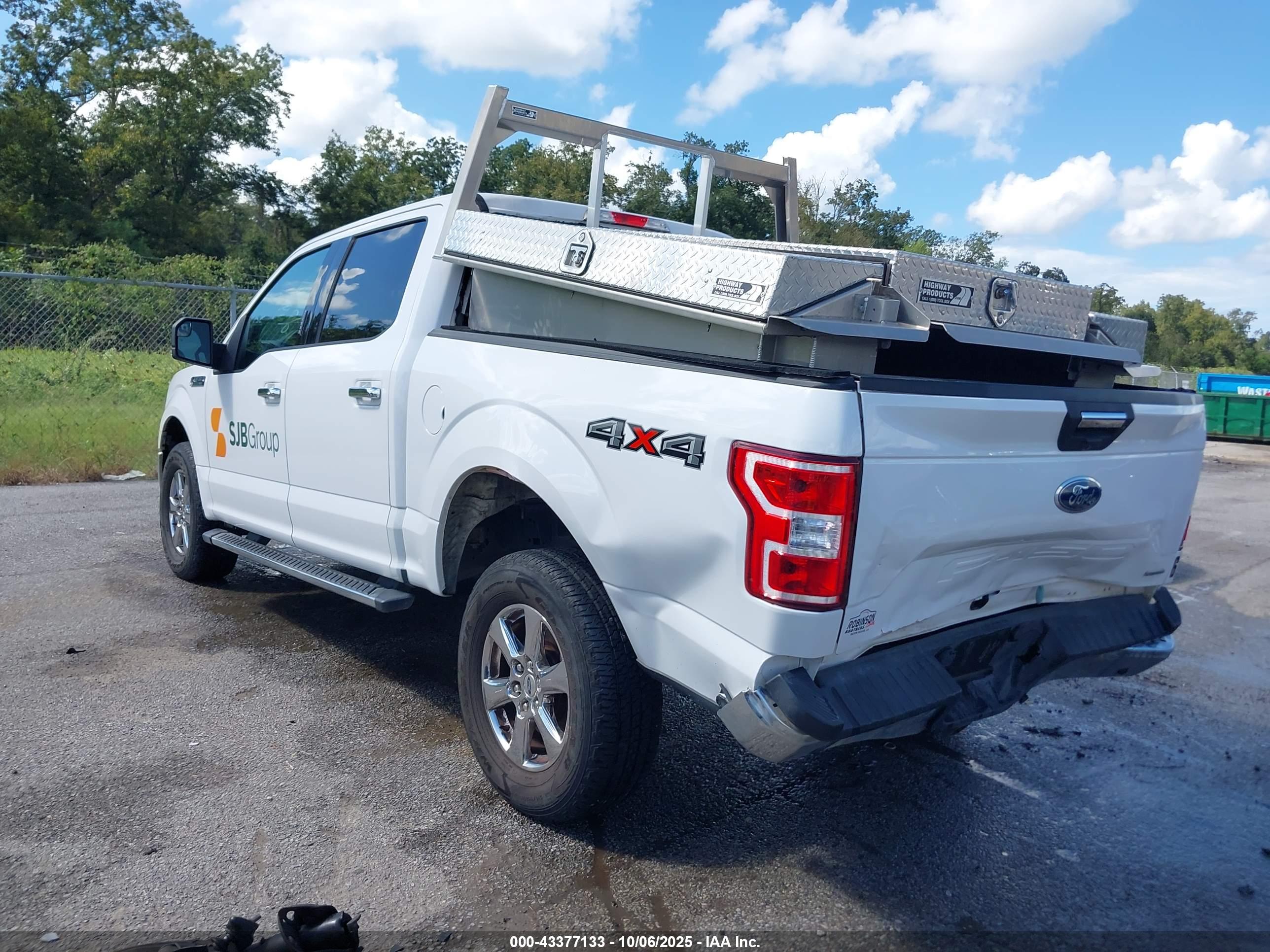 FORD F-150 image 3