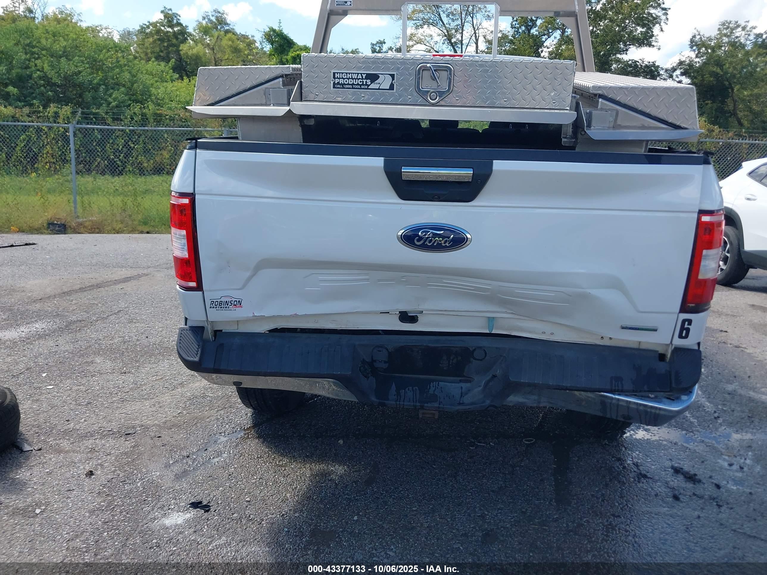 FORD F-150 image 6