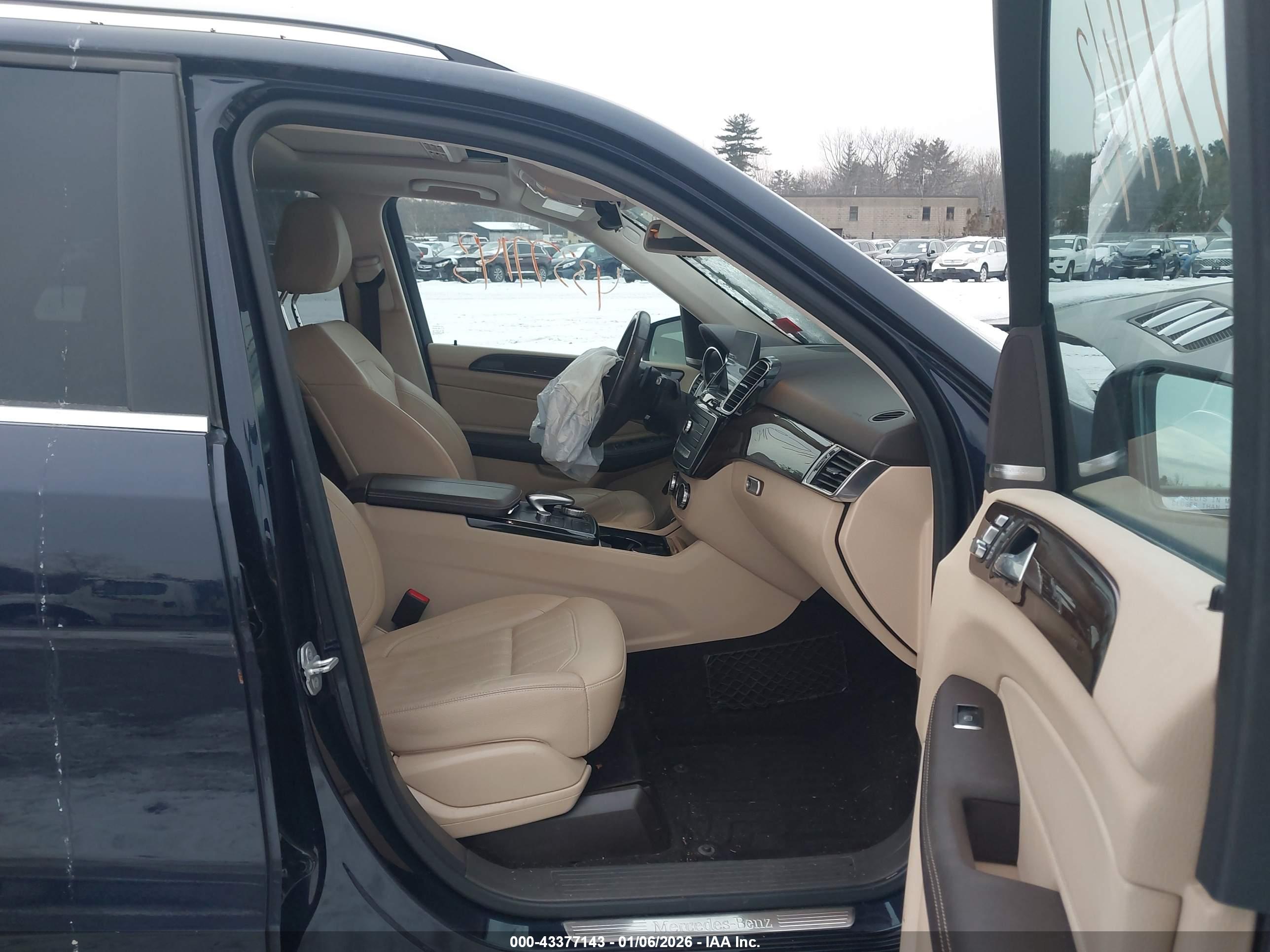 MERCEDES-BENZ GLE image 5
