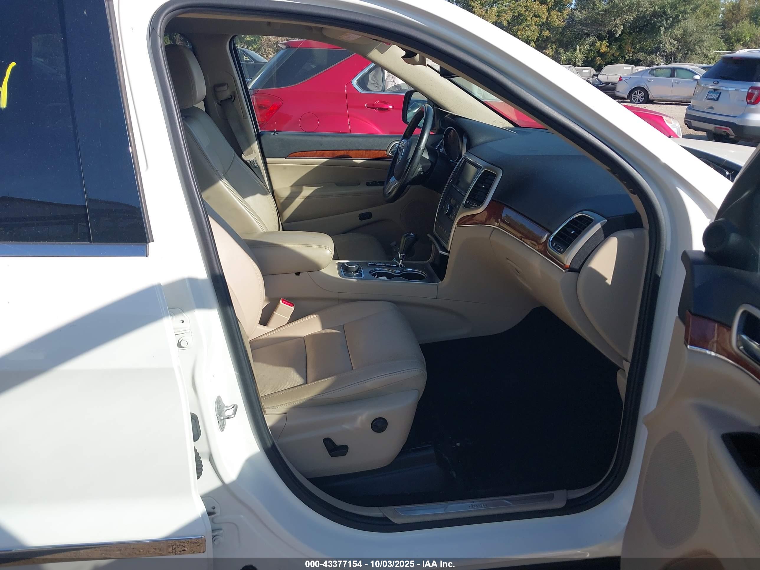 JEEP GRAND image 5