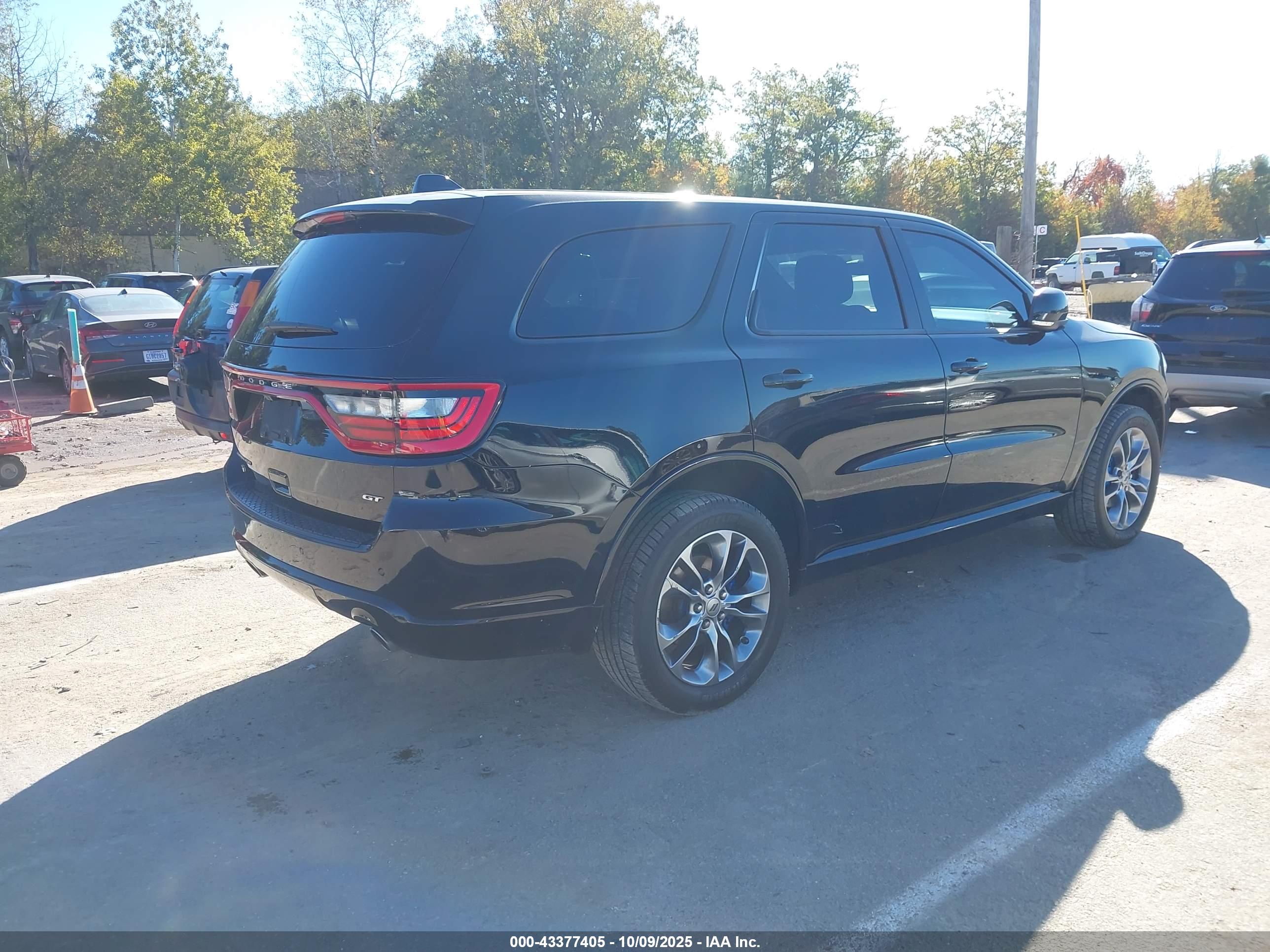 DODGE DURANGO image 4