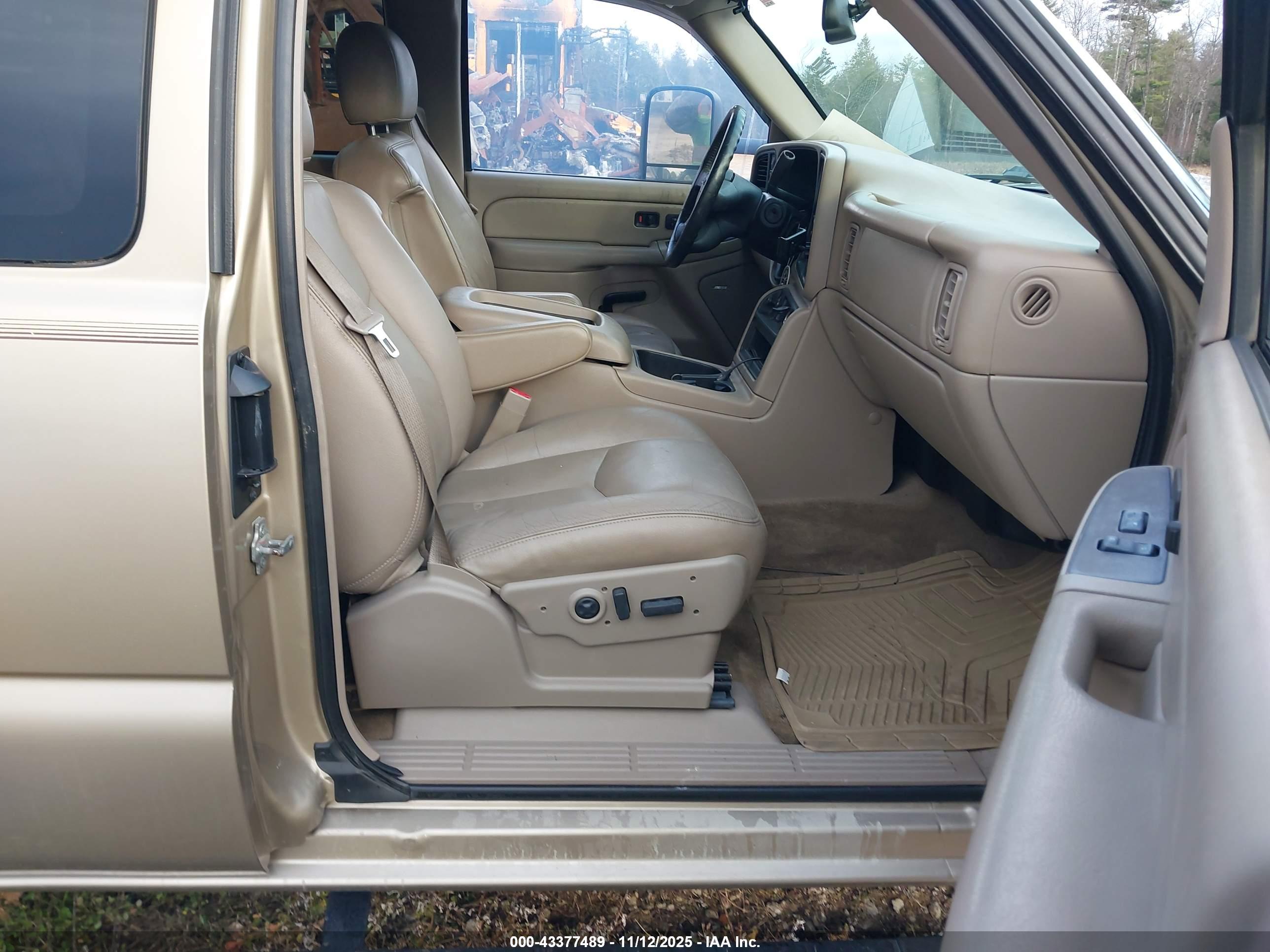 GMC SIERRA image 5