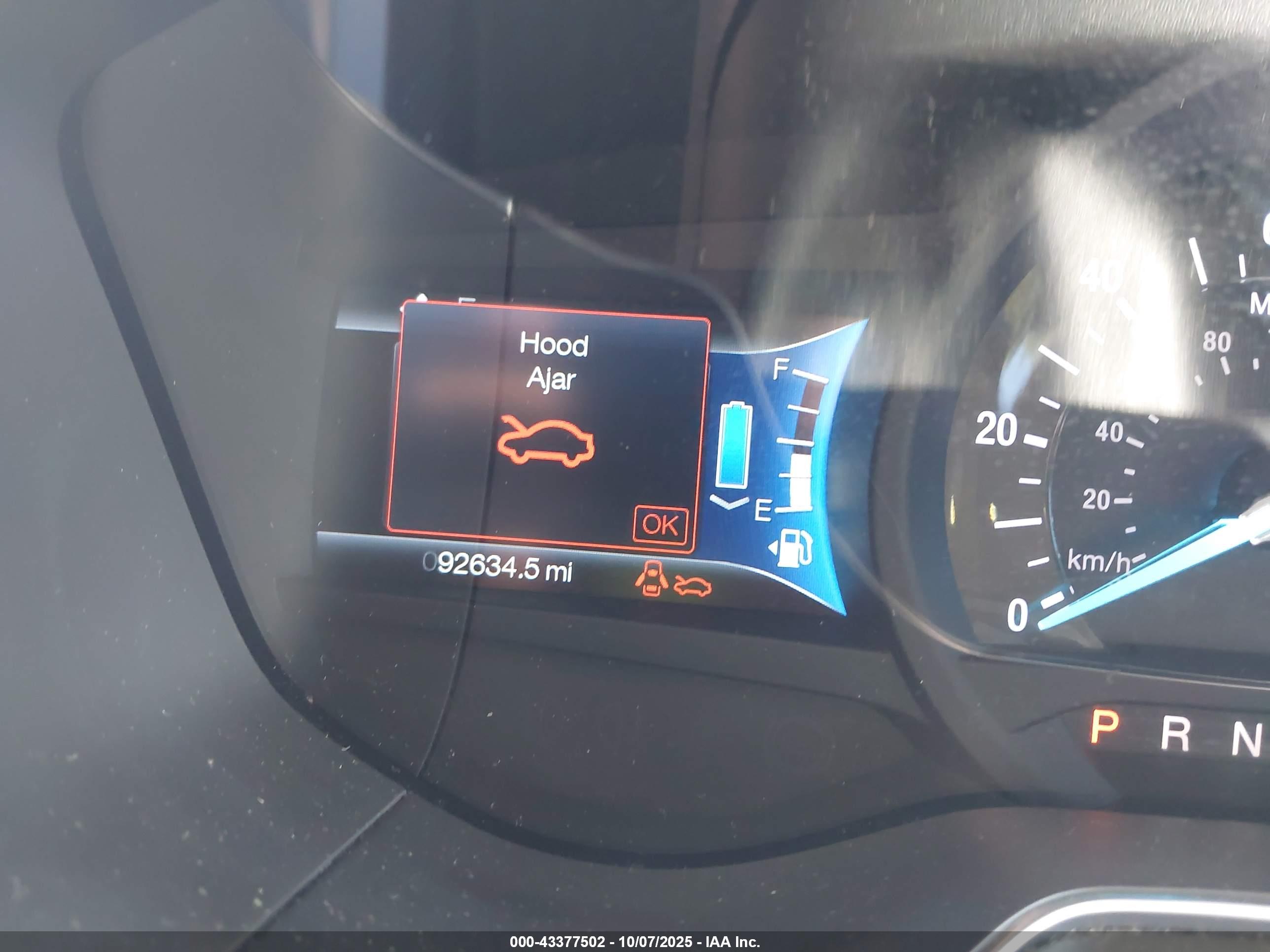 FORD FUSION image 7