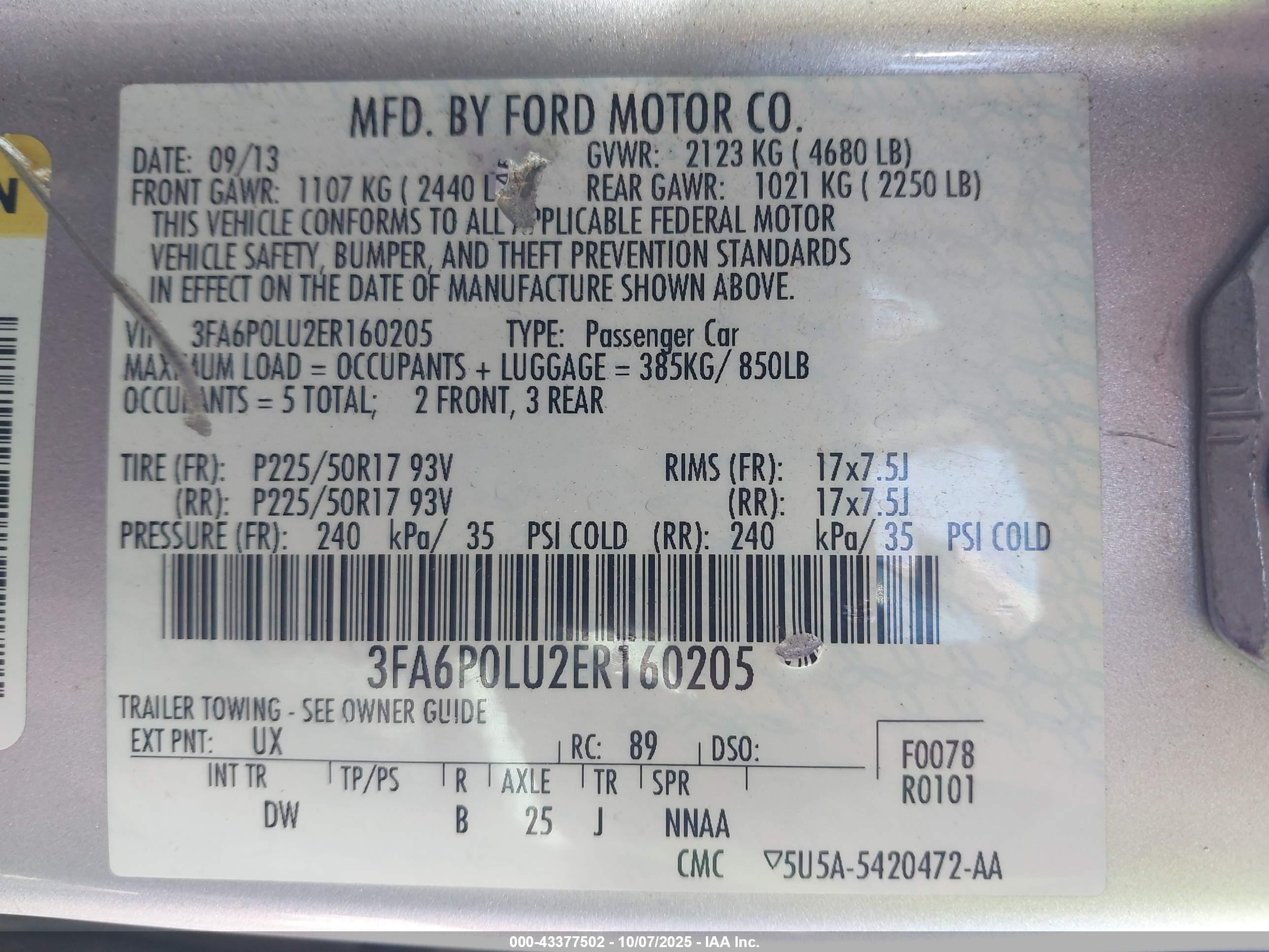 FORD FUSION image 9
