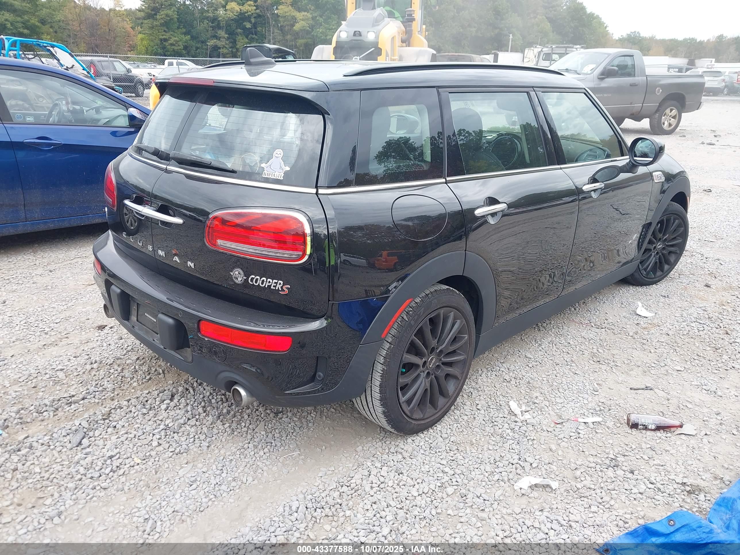 MINI CLUBMAN image 4