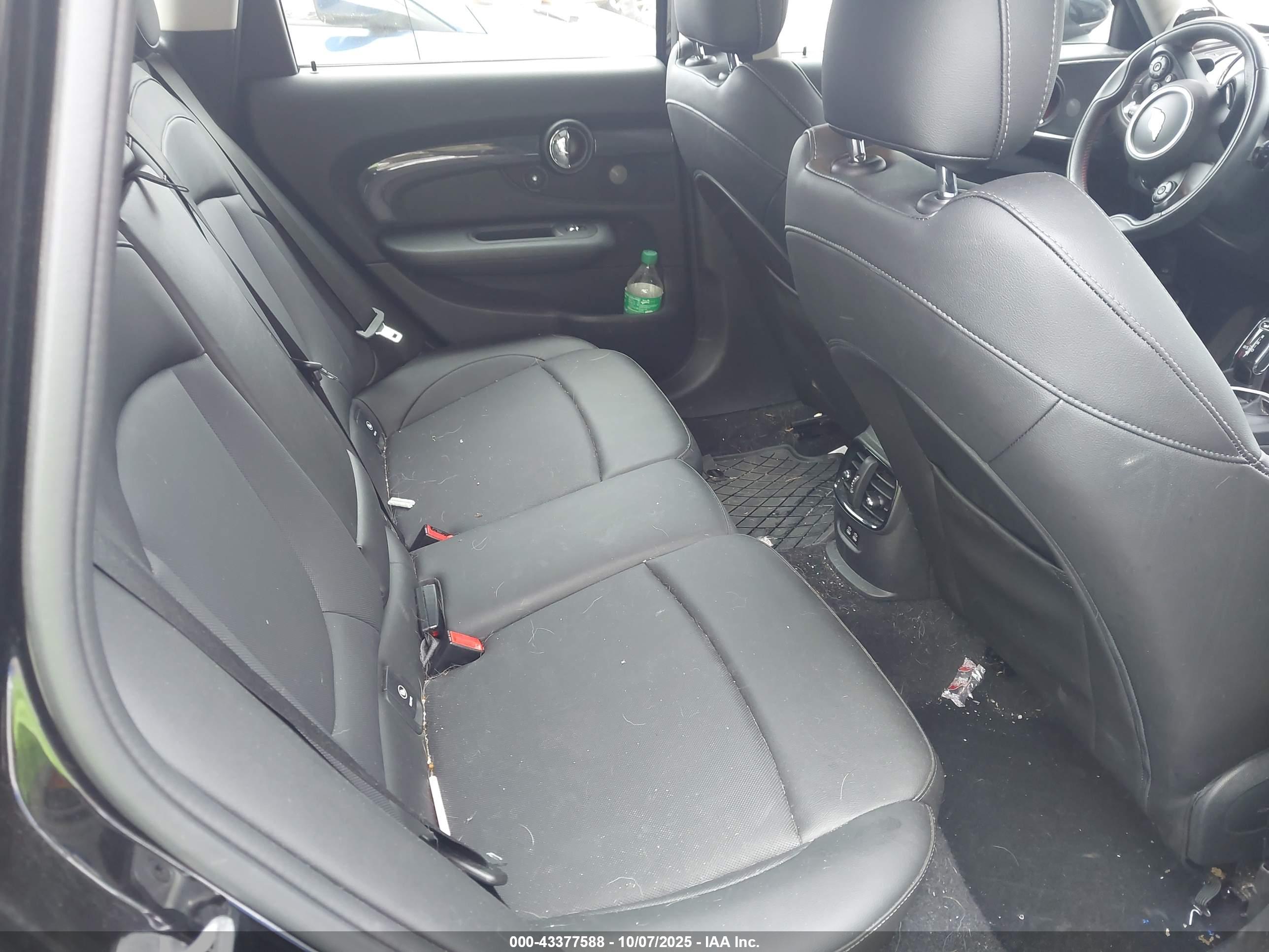MINI CLUBMAN image 8