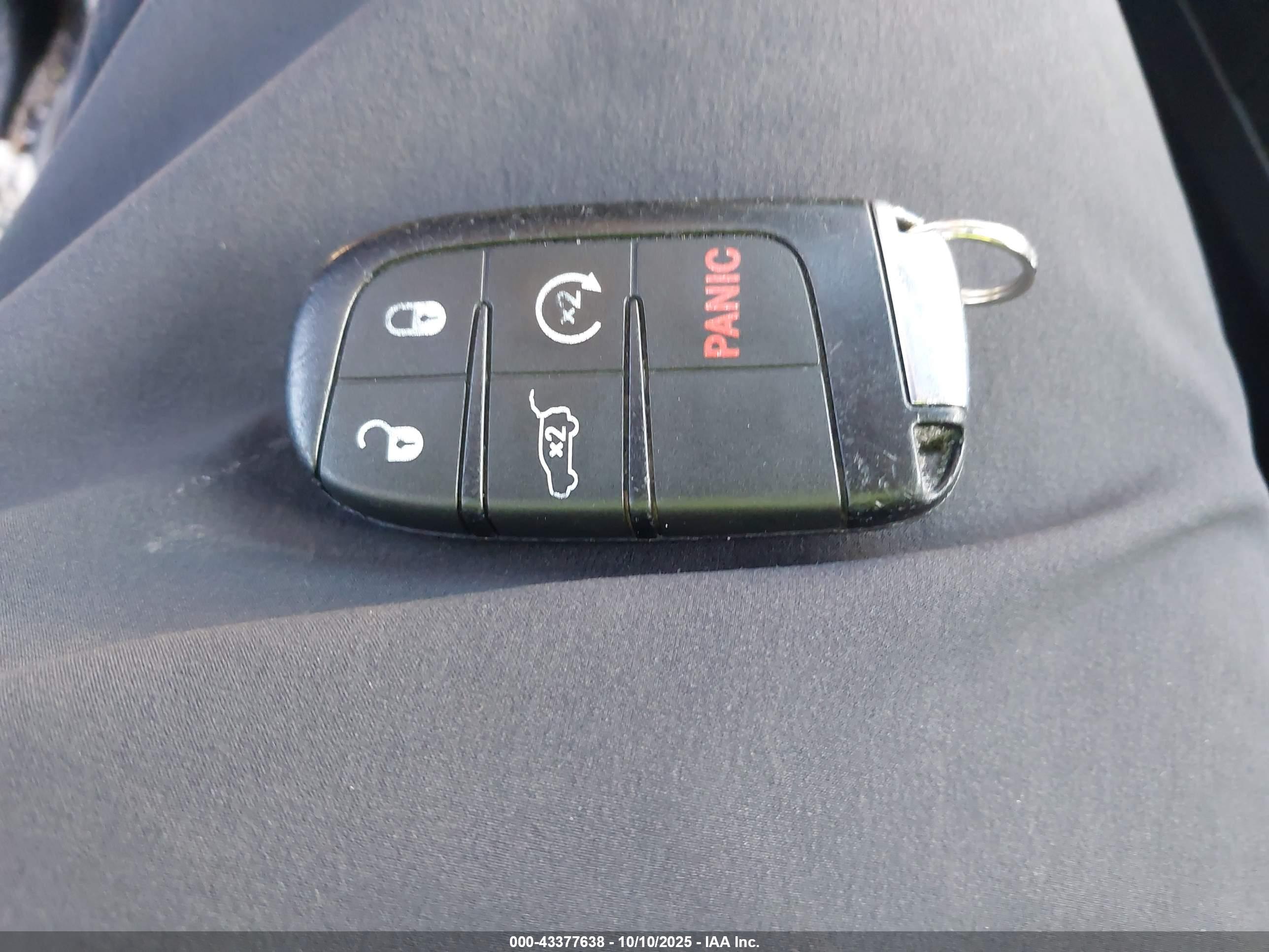 JEEP GRAND image 11