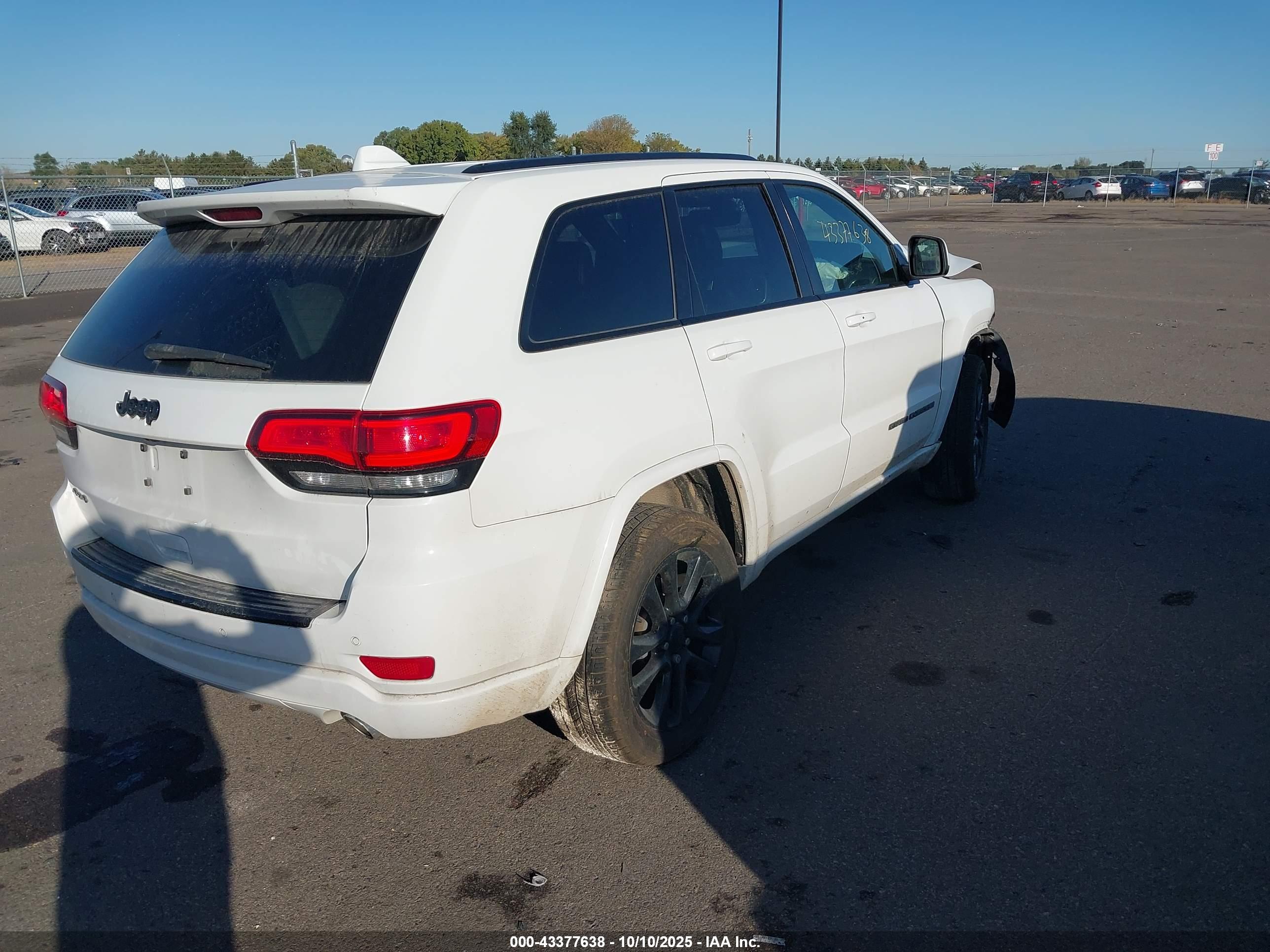 JEEP GRAND image 4