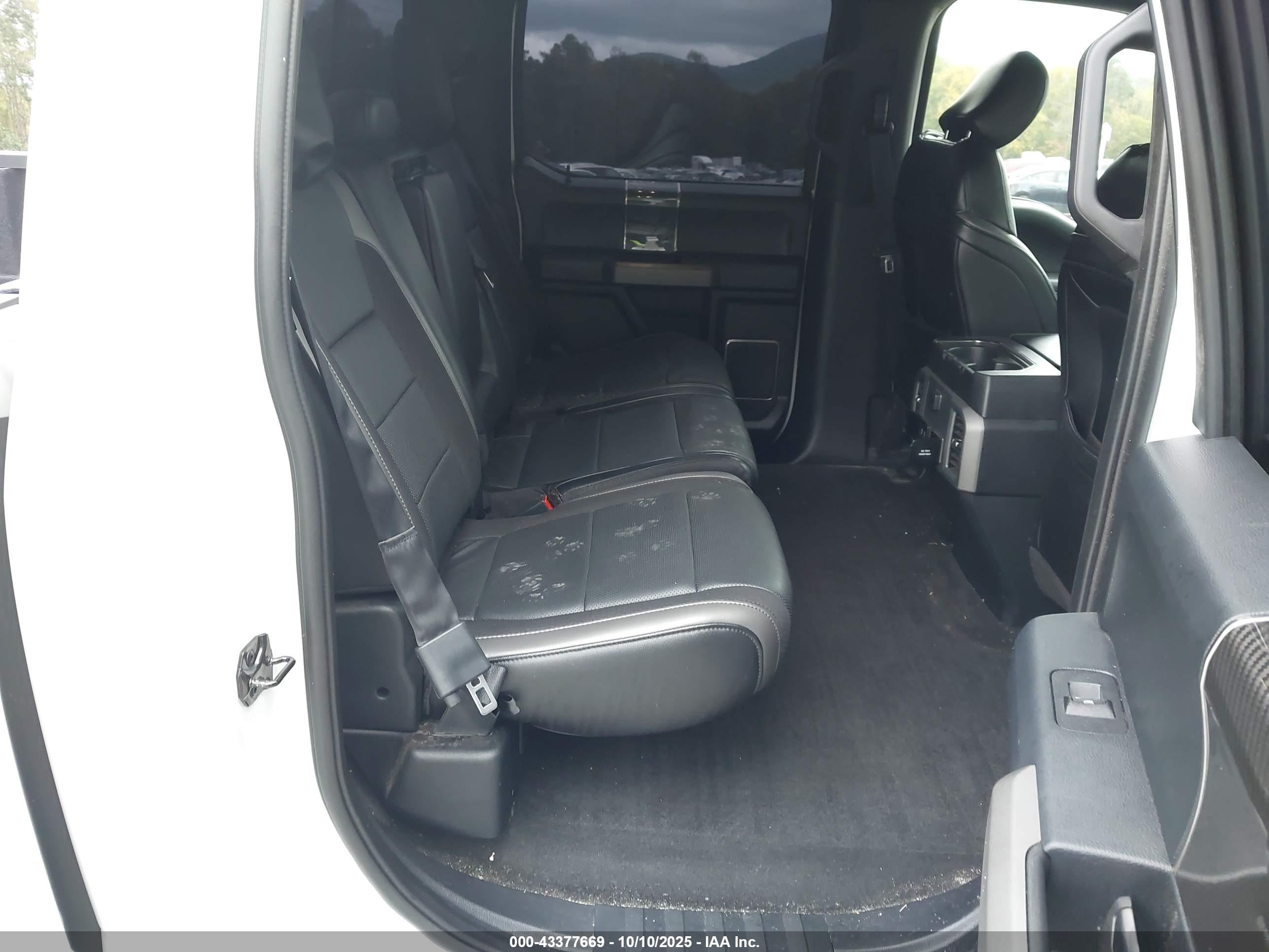 FORD F-150 image 8