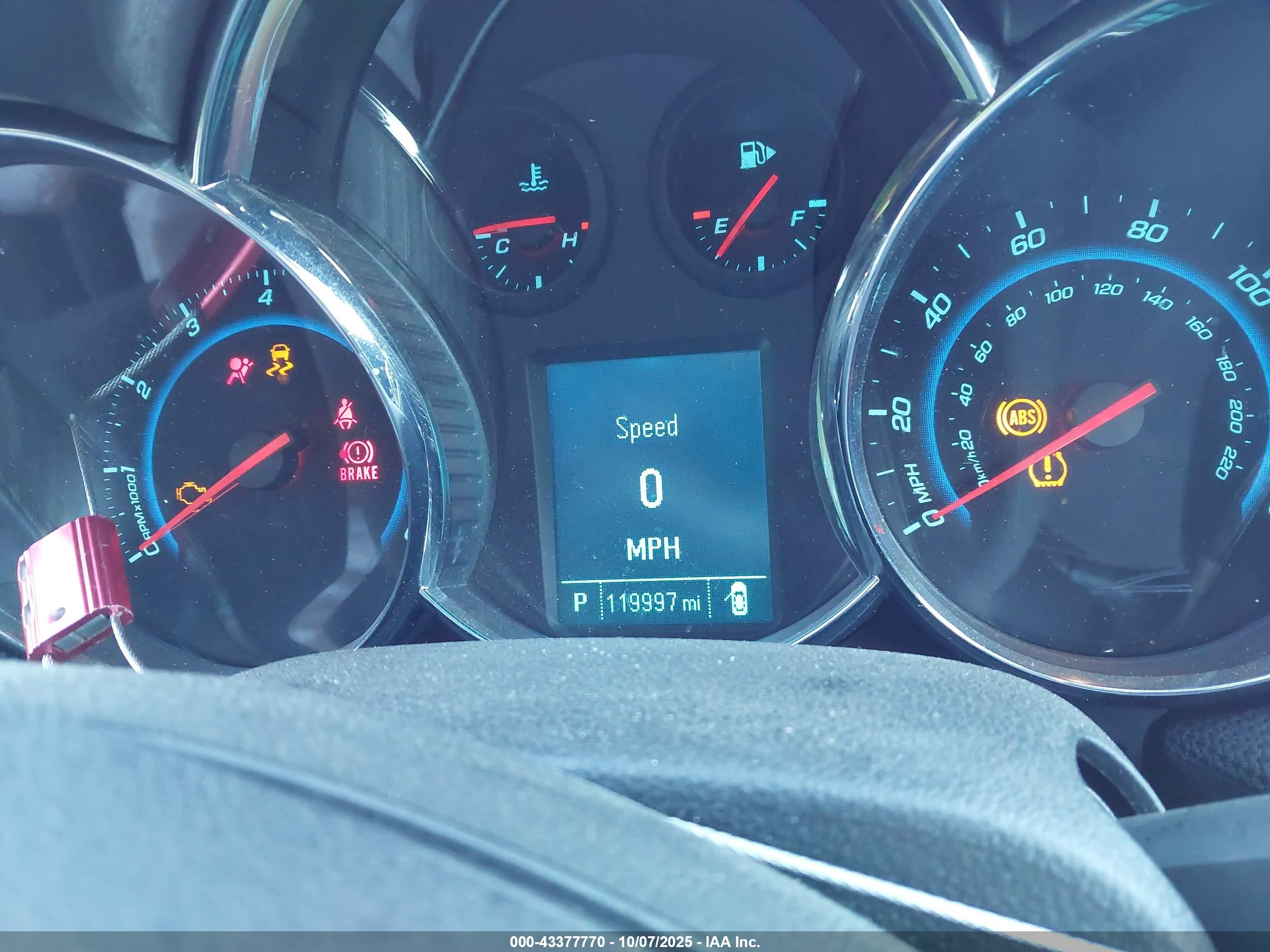 CHEVROLET CRUZE image 7